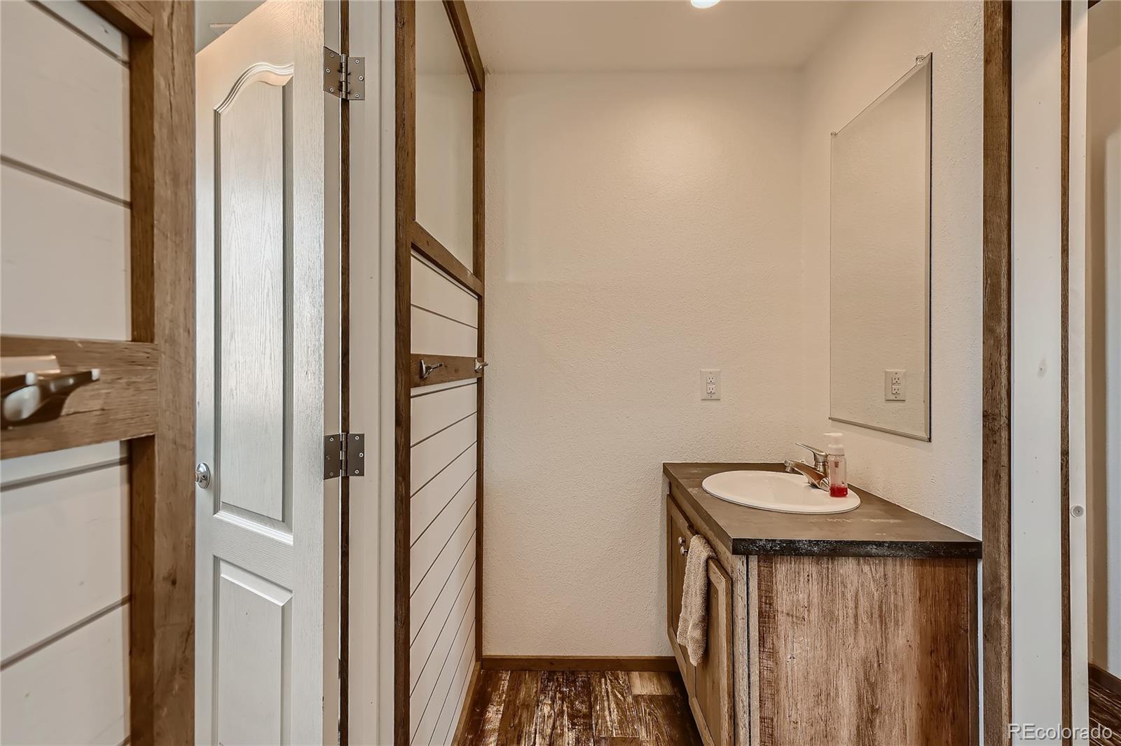 MLS Image #18 for 37897  highway 52 ,roggen, Colorado
