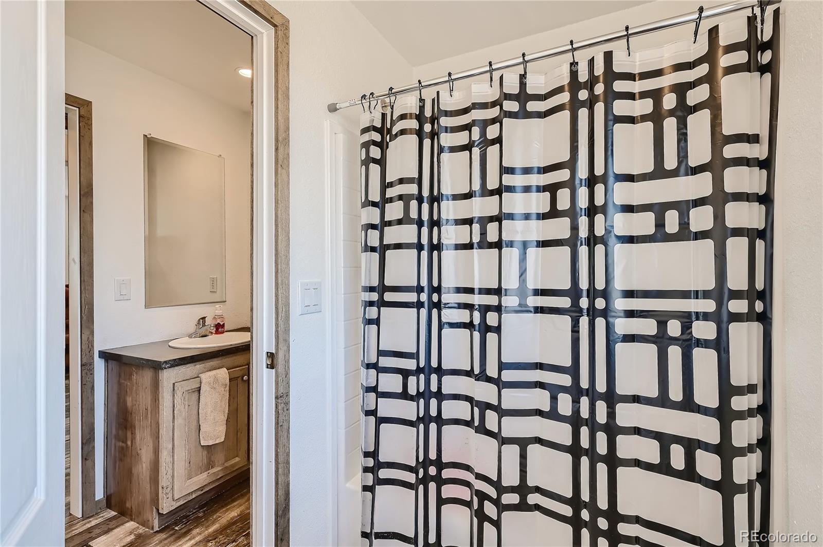 MLS Image #19 for 37897  highway 52 ,roggen, Colorado