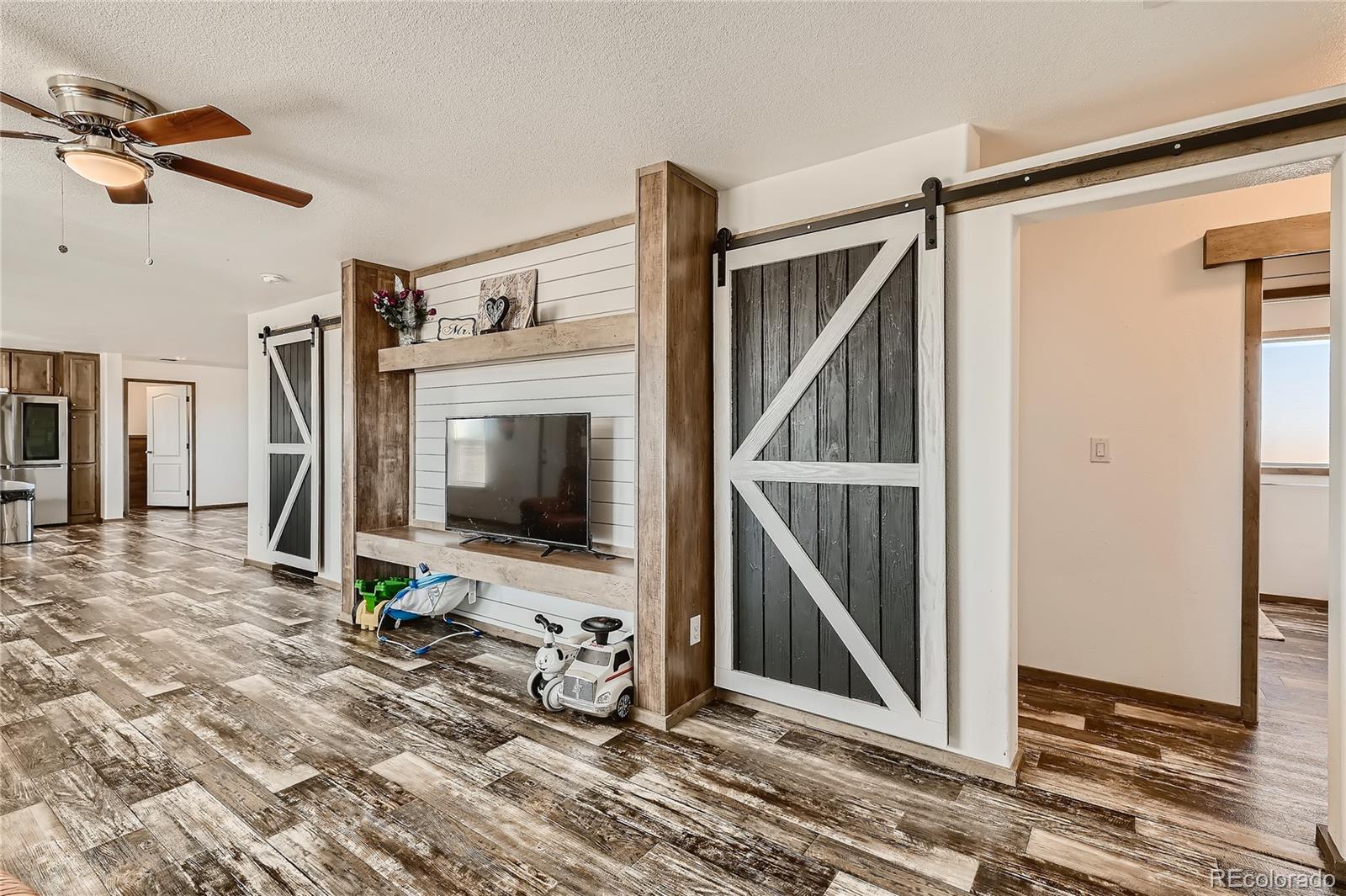 MLS Image #2 for 37897  highway 52 ,roggen, Colorado