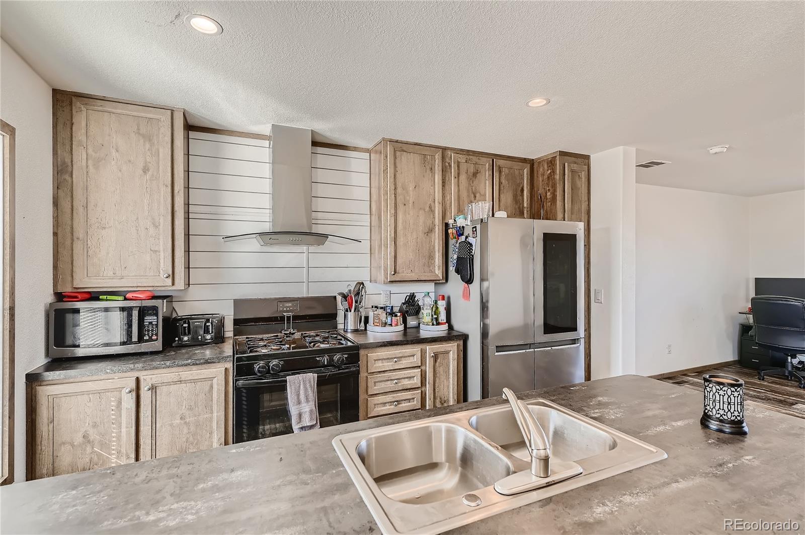 MLS Image #8 for 37897  highway 52 ,roggen, Colorado