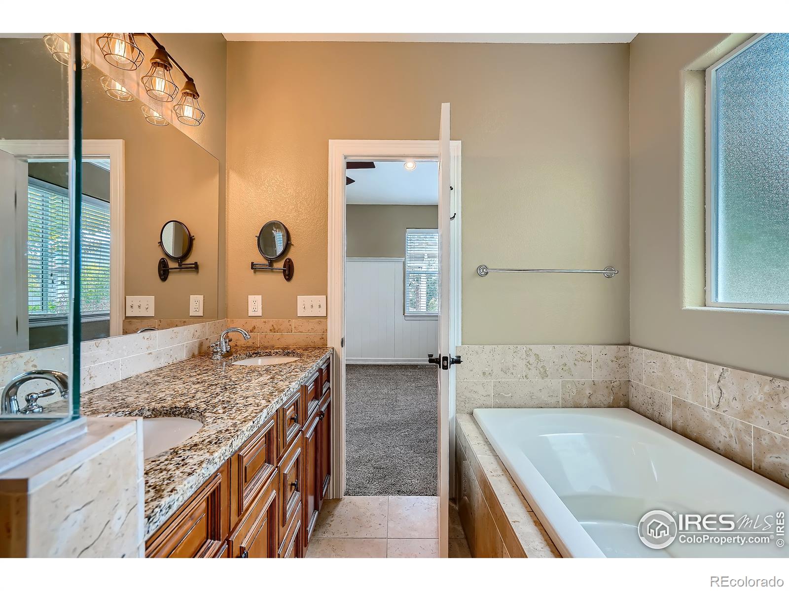 MLS Image #13 for 1282  crabapple drive,loveland, Colorado