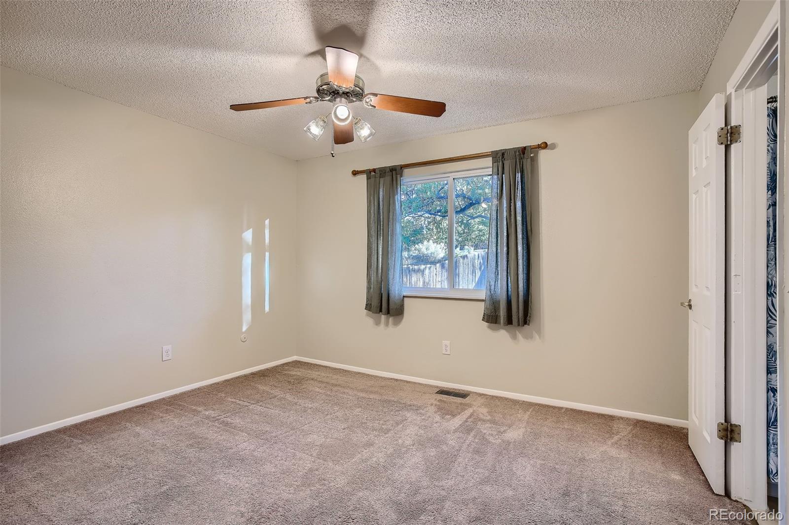 MLS Image #12 for 6478 w kenyon avenue,denver, Colorado