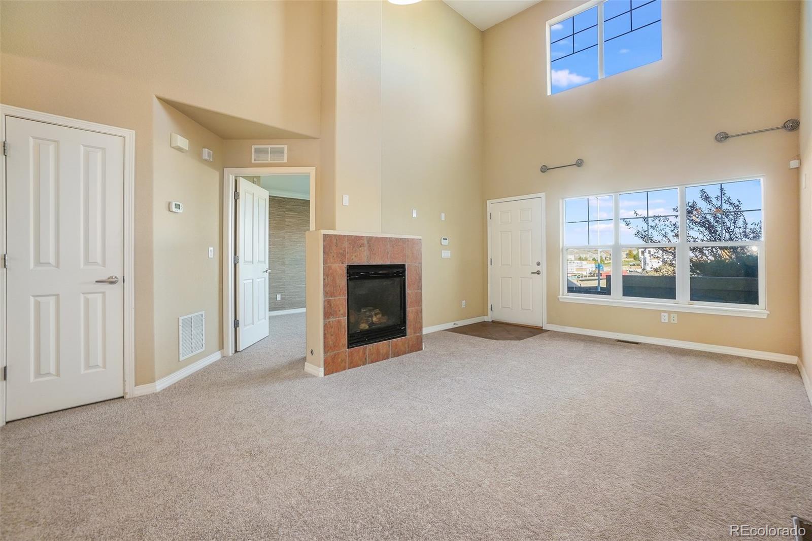 MLS Image #5 for 5772 s addison way,aurora, Colorado