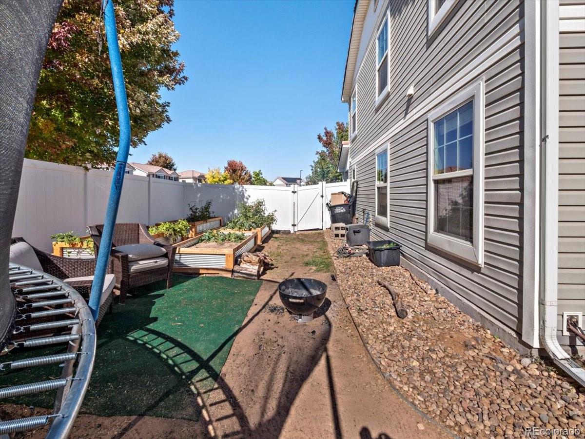 MLS Image #29 for 21502 e 43rd avenue,denver, Colorado