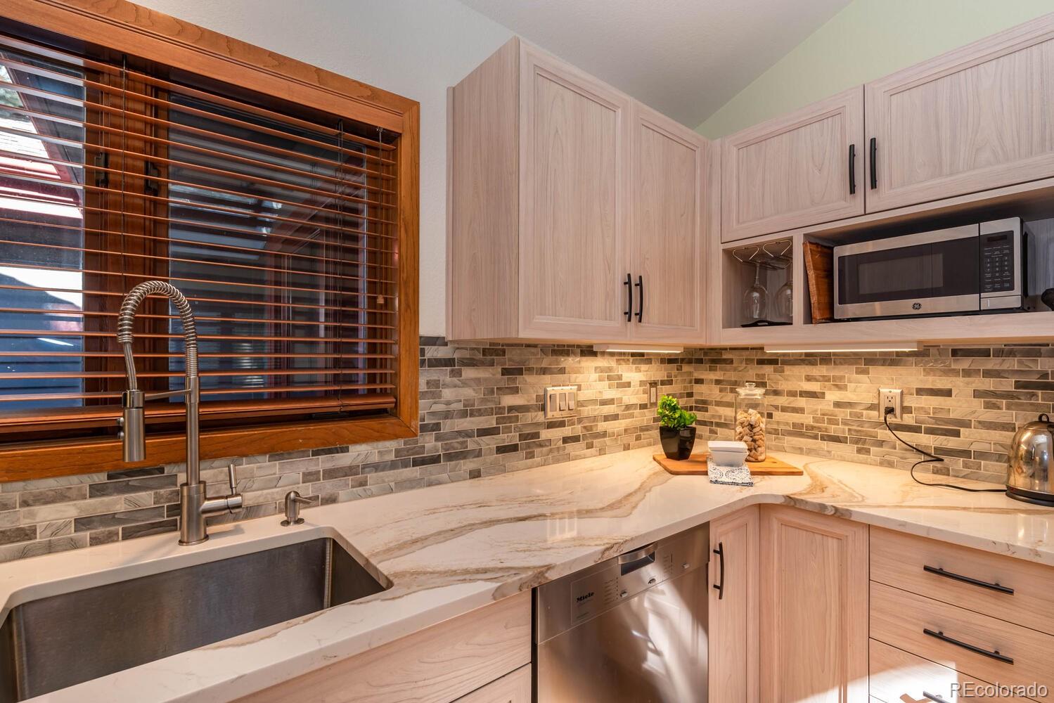 MLS Image #17 for 3898  promontory court,boulder, Colorado