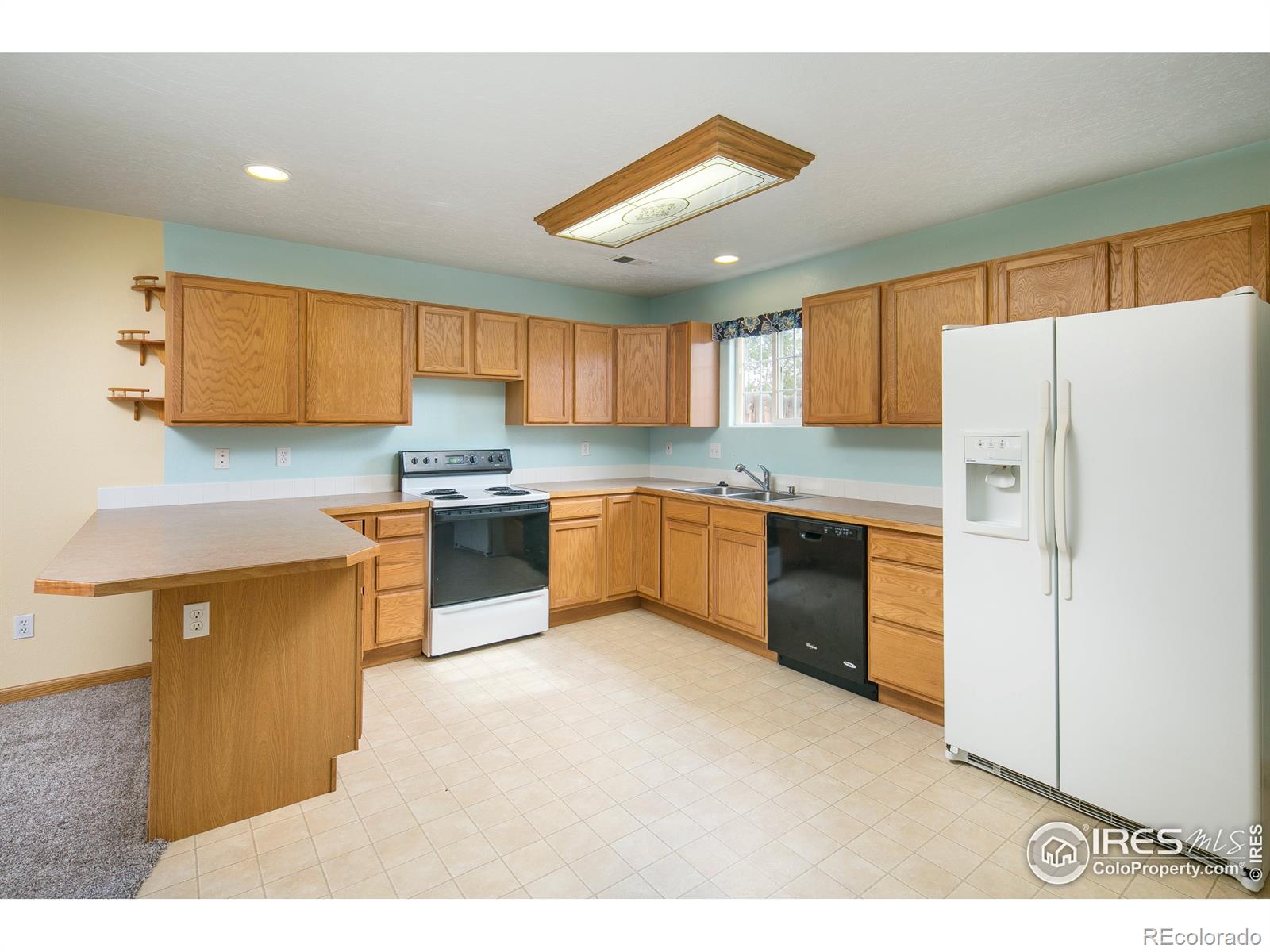 MLS Image #7 for 316  ash court,evans, Colorado