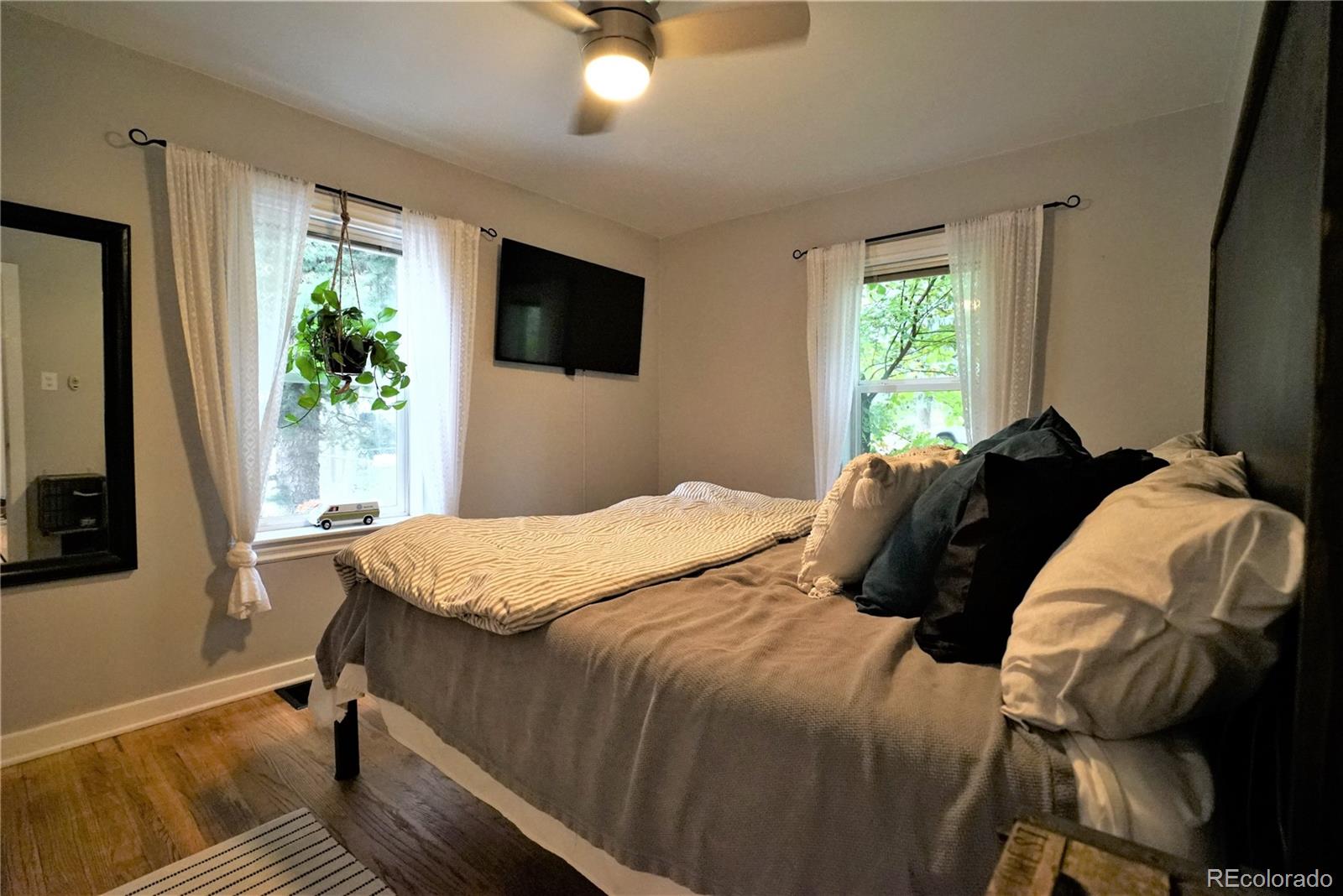 MLS Image #10 for 2050  cody street,lakewood, Colorado