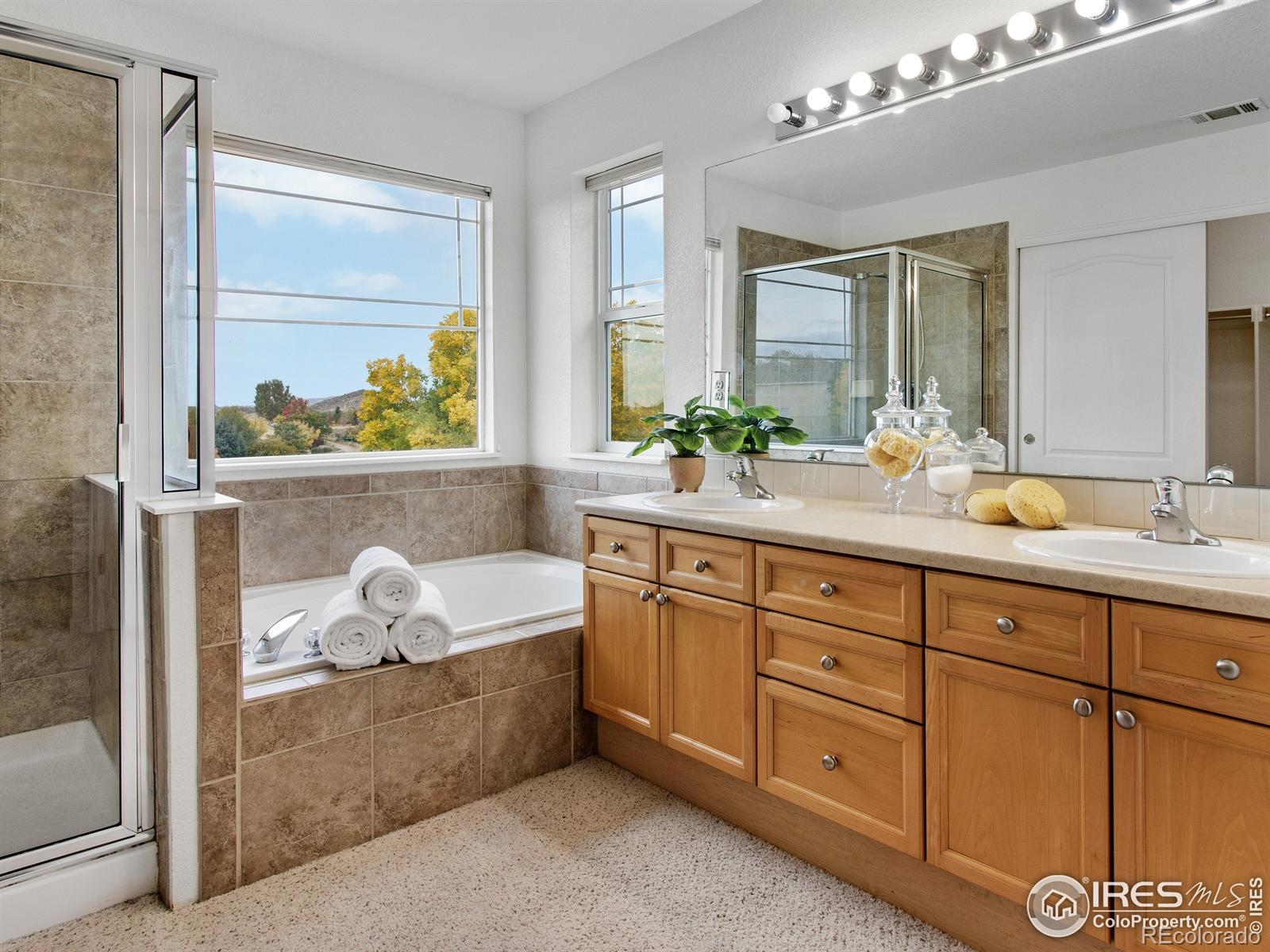 MLS Image #18 for 2084  monte vista circle,loveland, Colorado