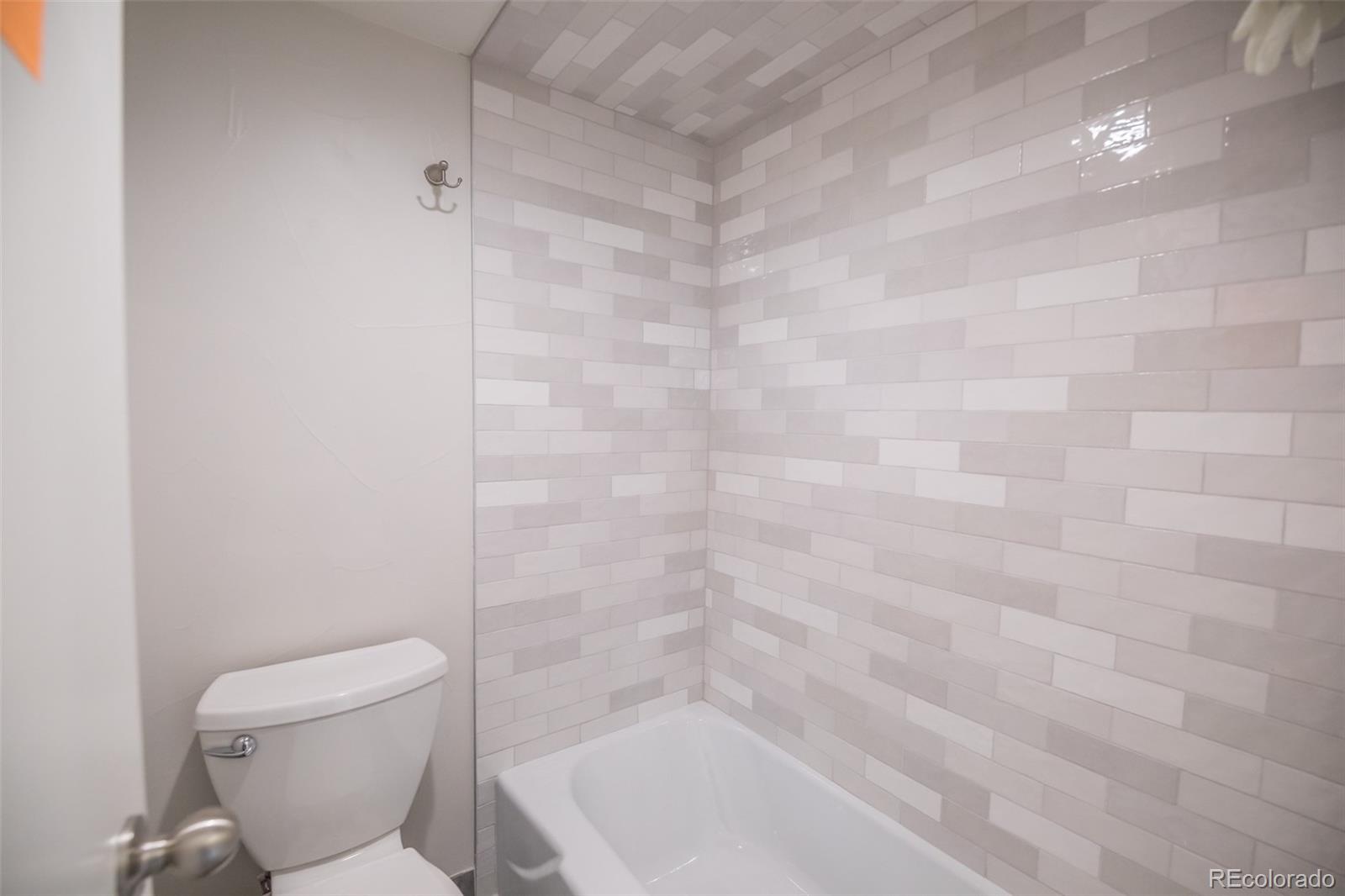 MLS Image #12 for 3100 e cherry creek south drive,denver, Colorado