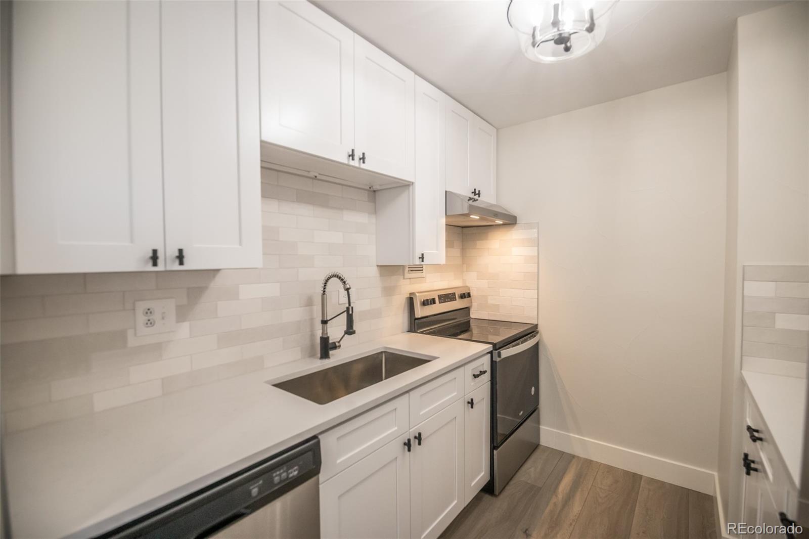 MLS Image #4 for 3100 e cherry creek south drive,denver, Colorado