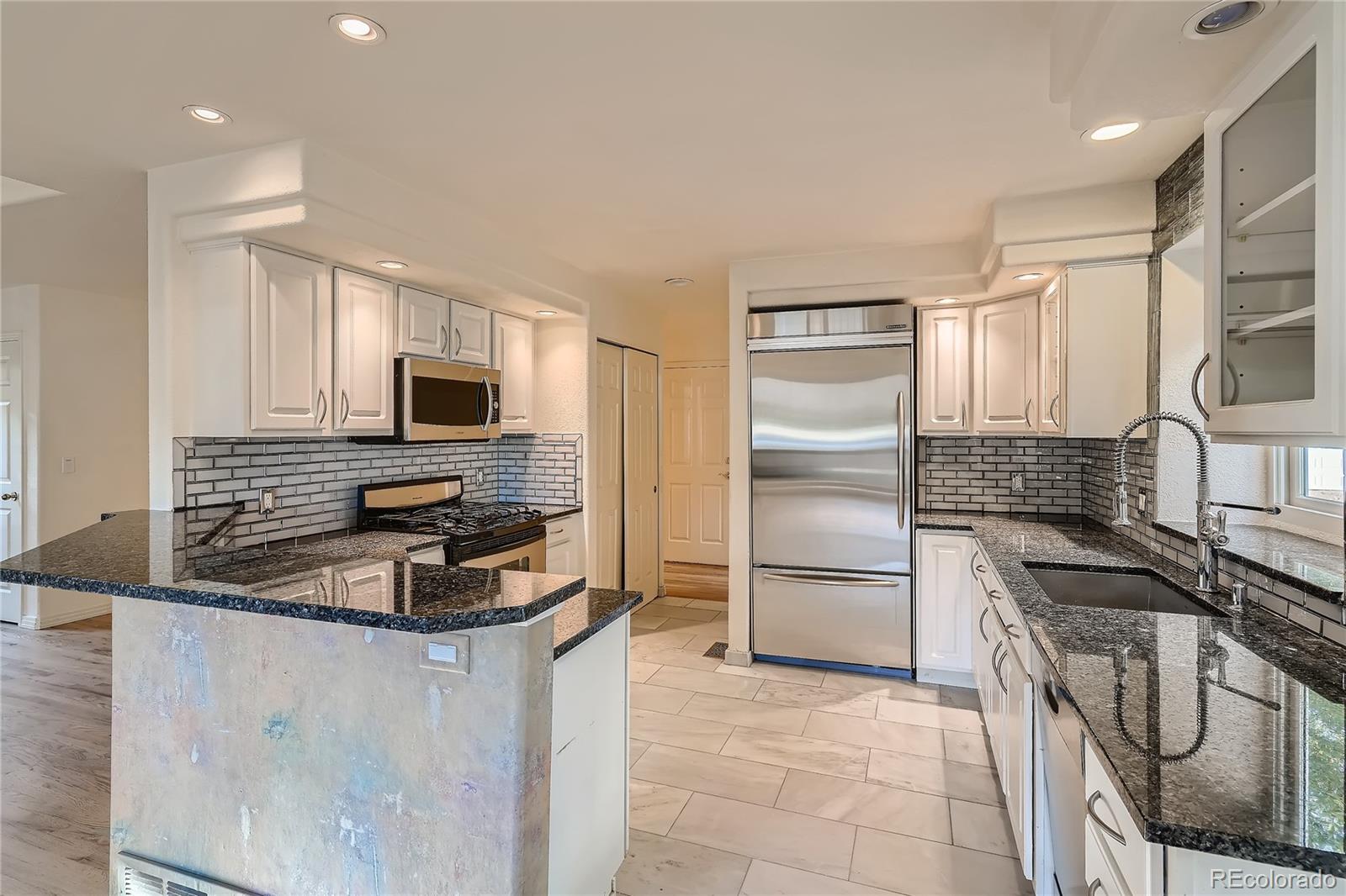 MLS Image #6 for 12516 e wesley ave ,aurora, Colorado