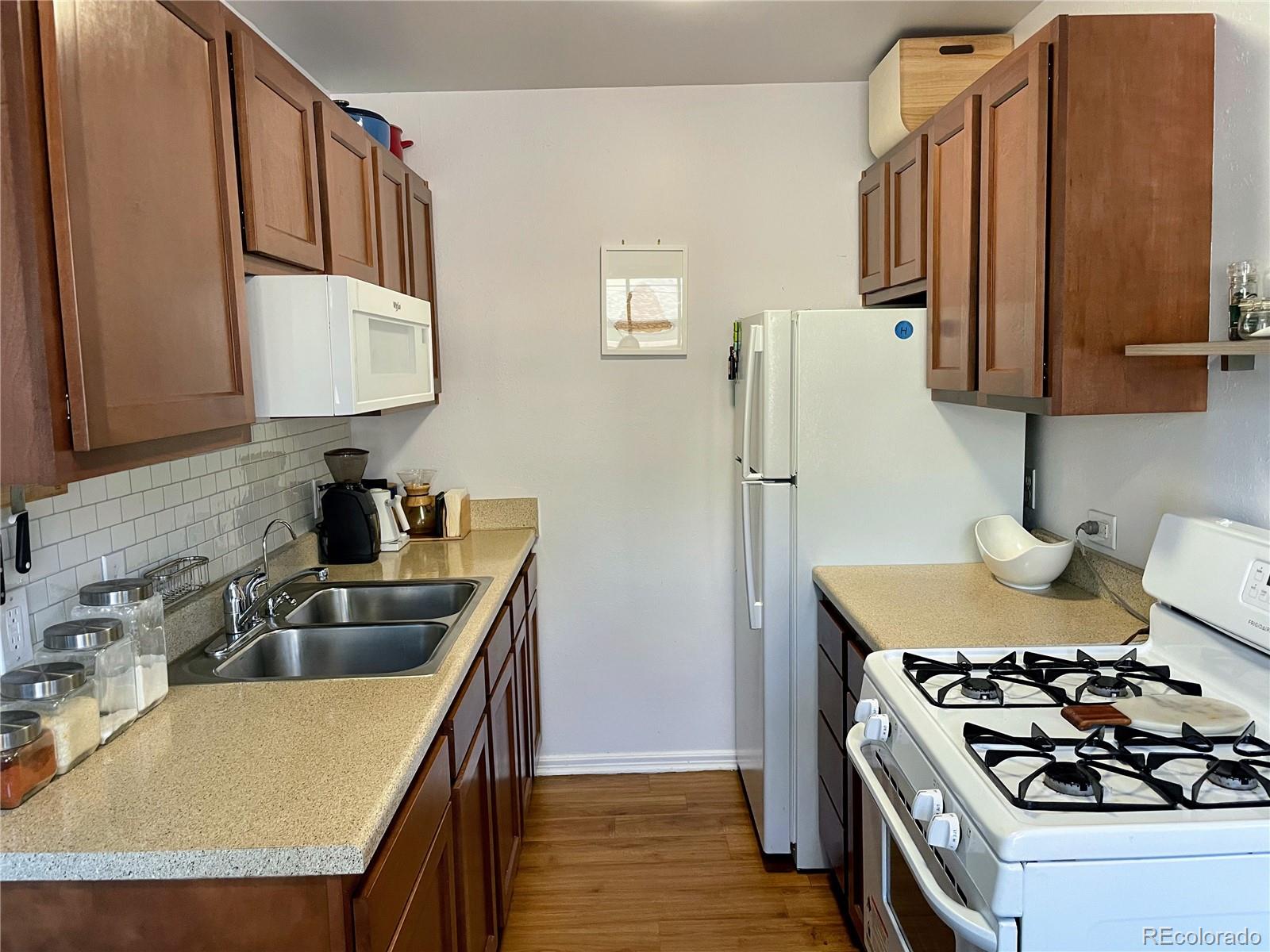 MLS Image #20 for 525  jackson street,denver, Colorado