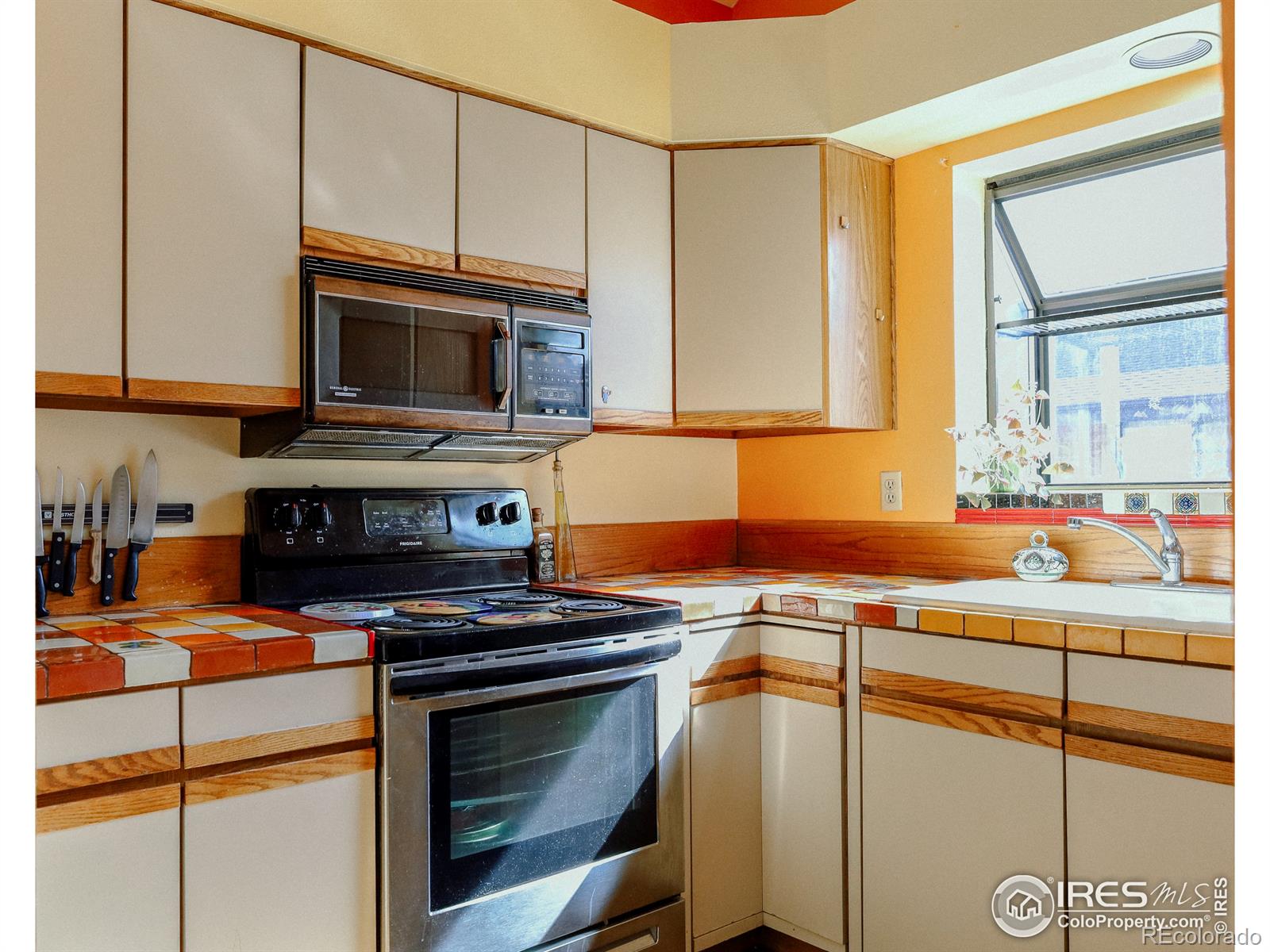 MLS Image #8 for 505  manhattan drive,boulder, Colorado