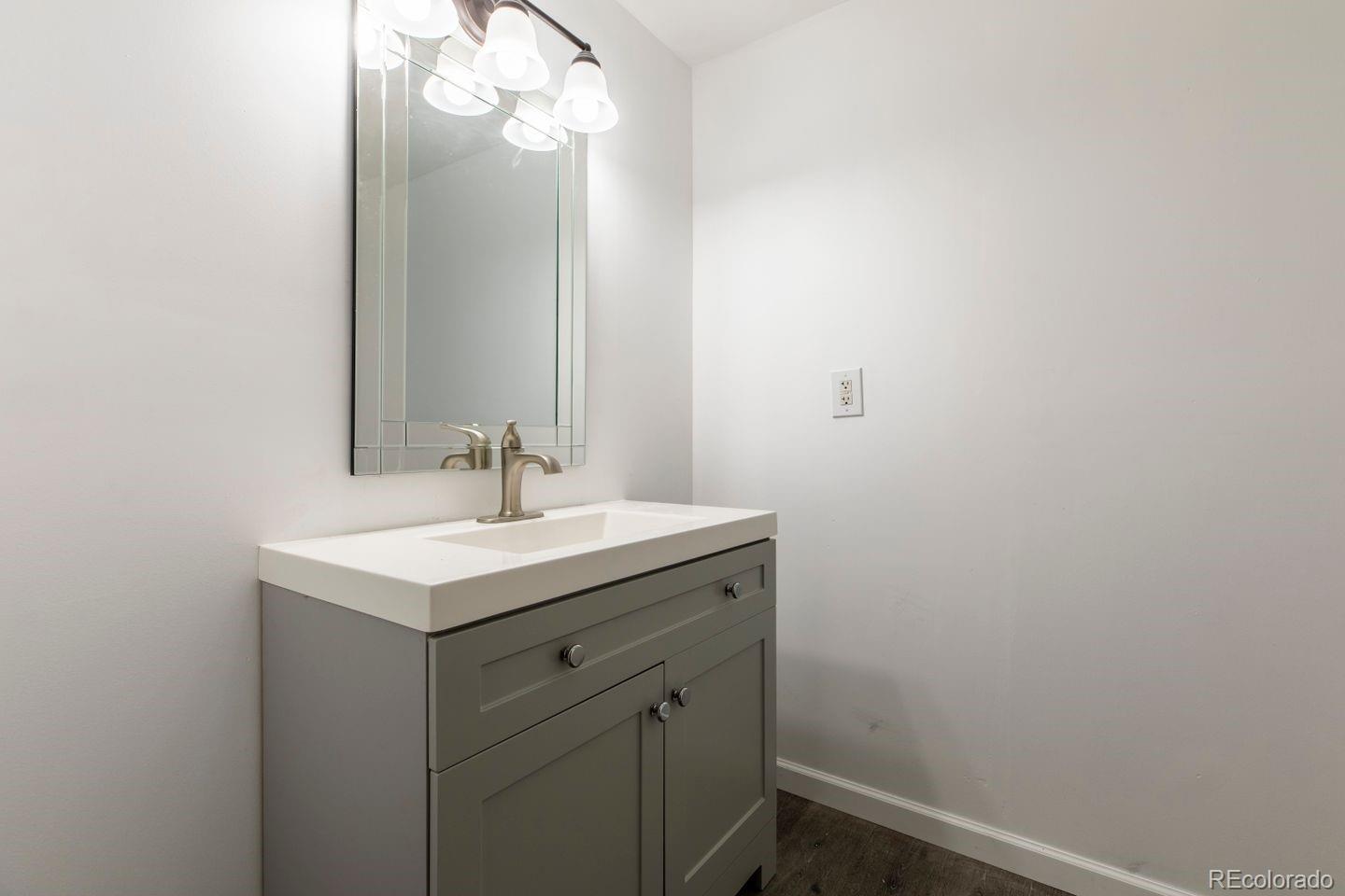 MLS Image #12 for 11103 e alameda avenue,aurora, Colorado