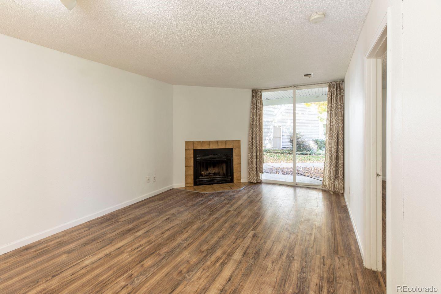 MLS Image #3 for 11103 e alameda avenue,aurora, Colorado