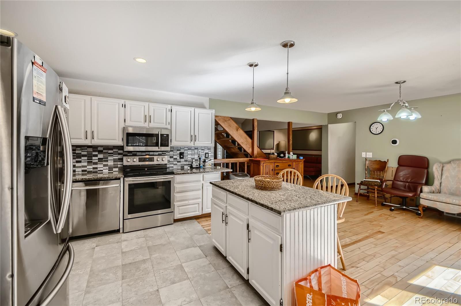 MLS Image #10 for 261 s salem court,aurora, Colorado