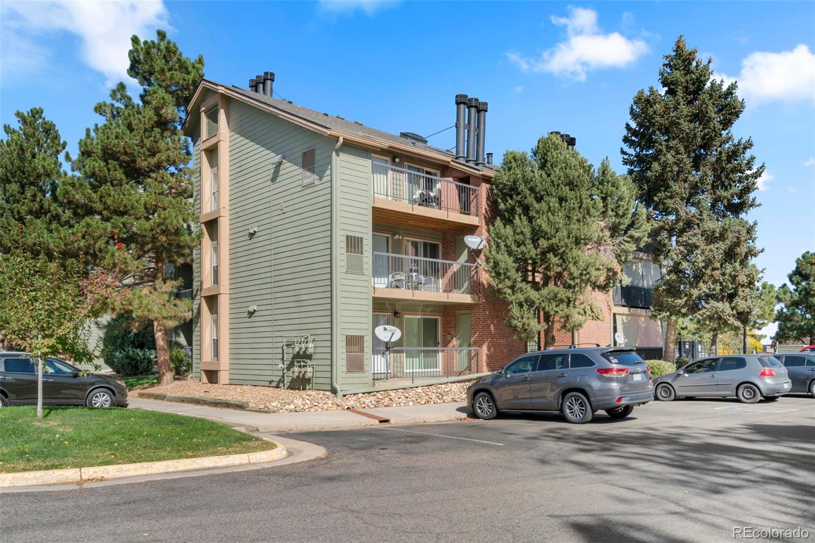 MLS Image #15 for 4899 s dudley street,littleton, Colorado