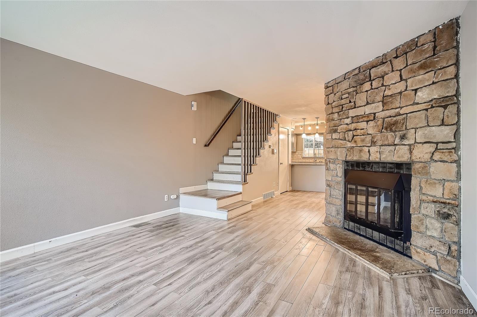 MLS Image #4 for 8852 w dartmouth place,lakewood, Colorado
