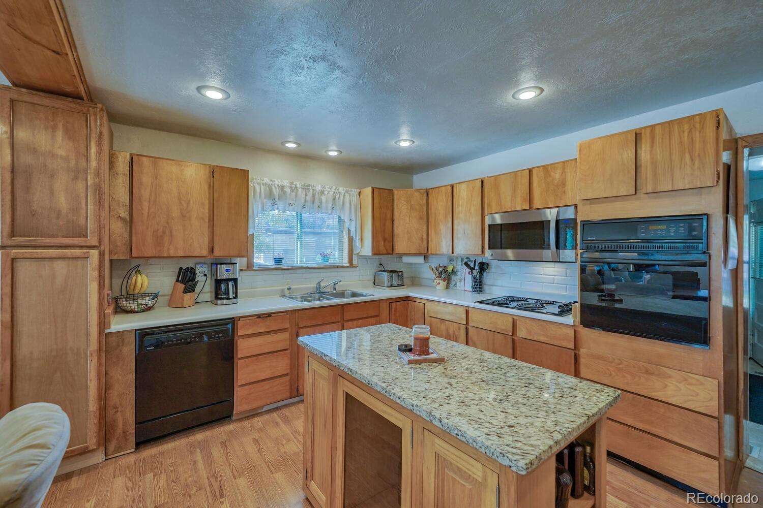 MLS Image #12 for 1116  h street,salida, Colorado