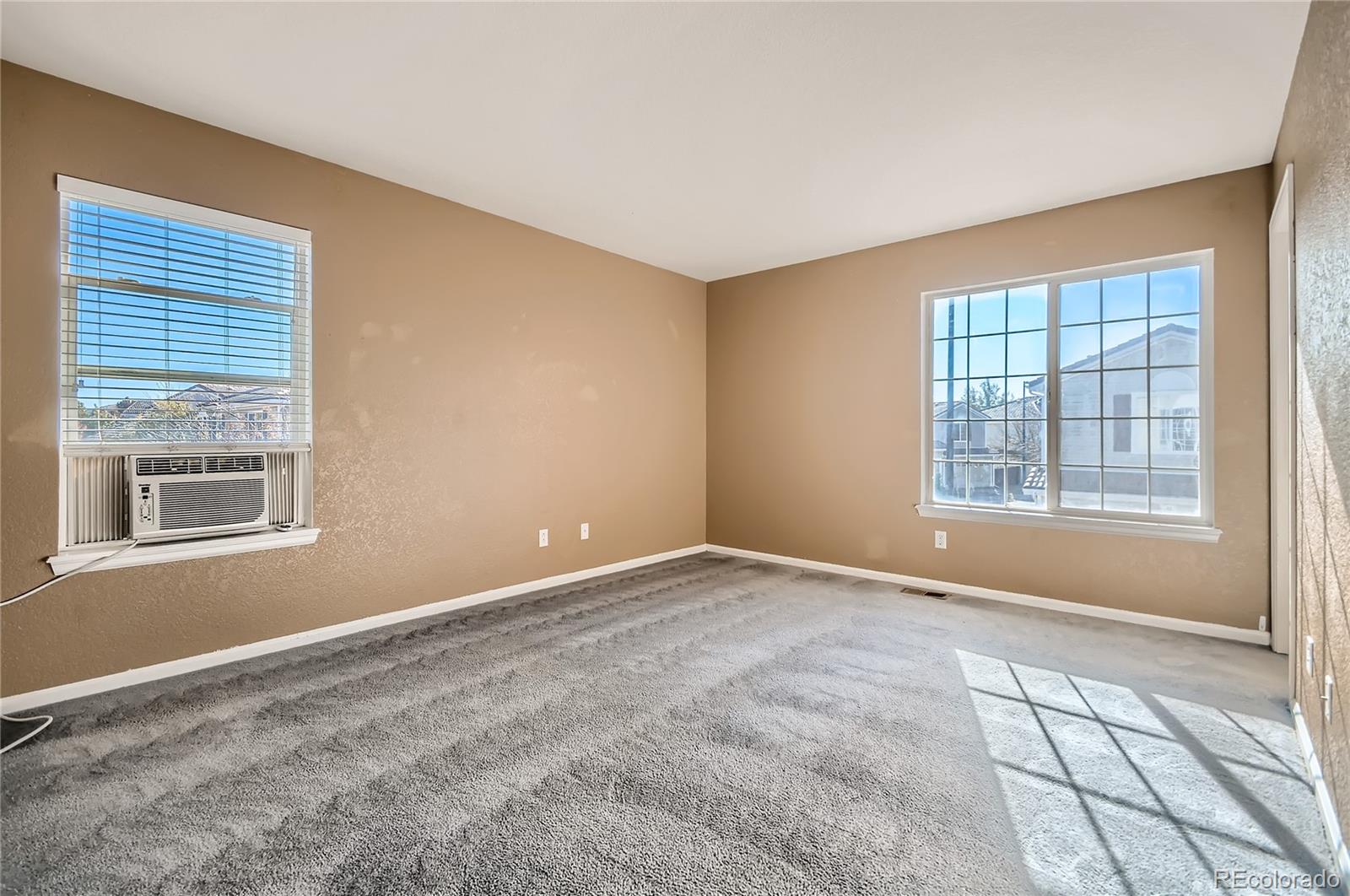 MLS Image #15 for 20000 n mitchell place,denver, Colorado