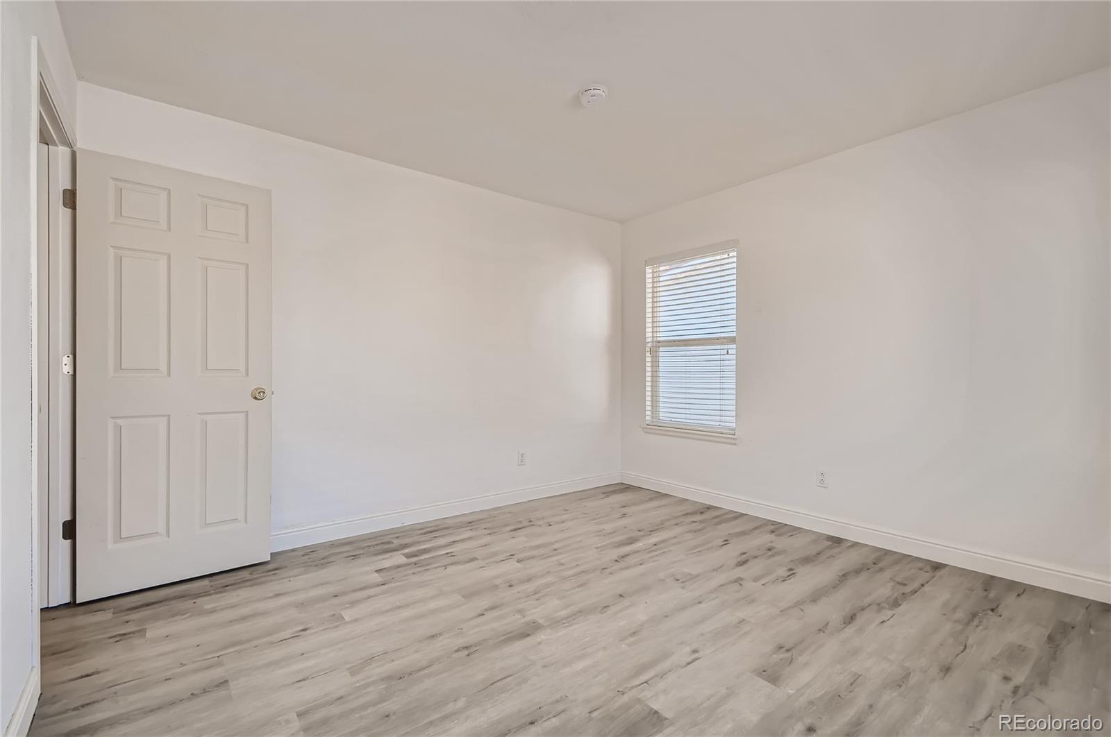 MLS Image #29 for 20000 n mitchell place,denver, Colorado