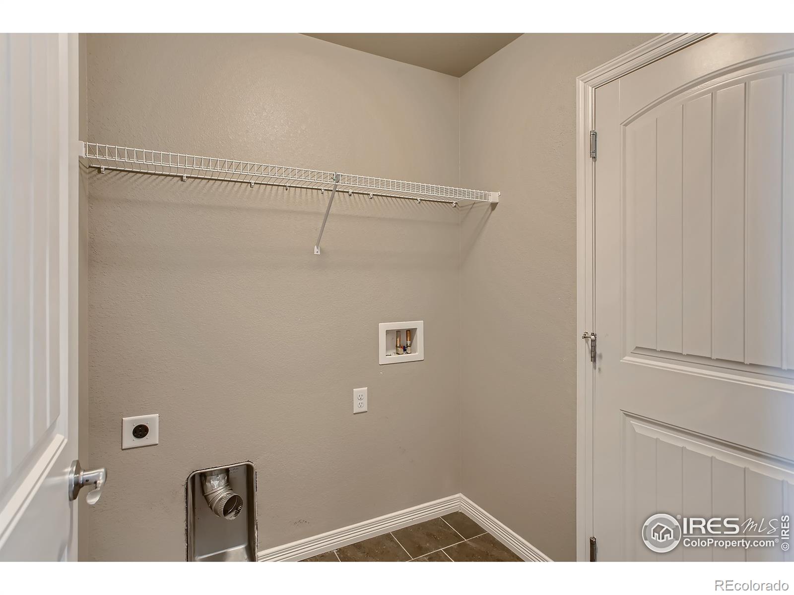 MLS Image #28 for 2082  tabor street,berthoud, Colorado