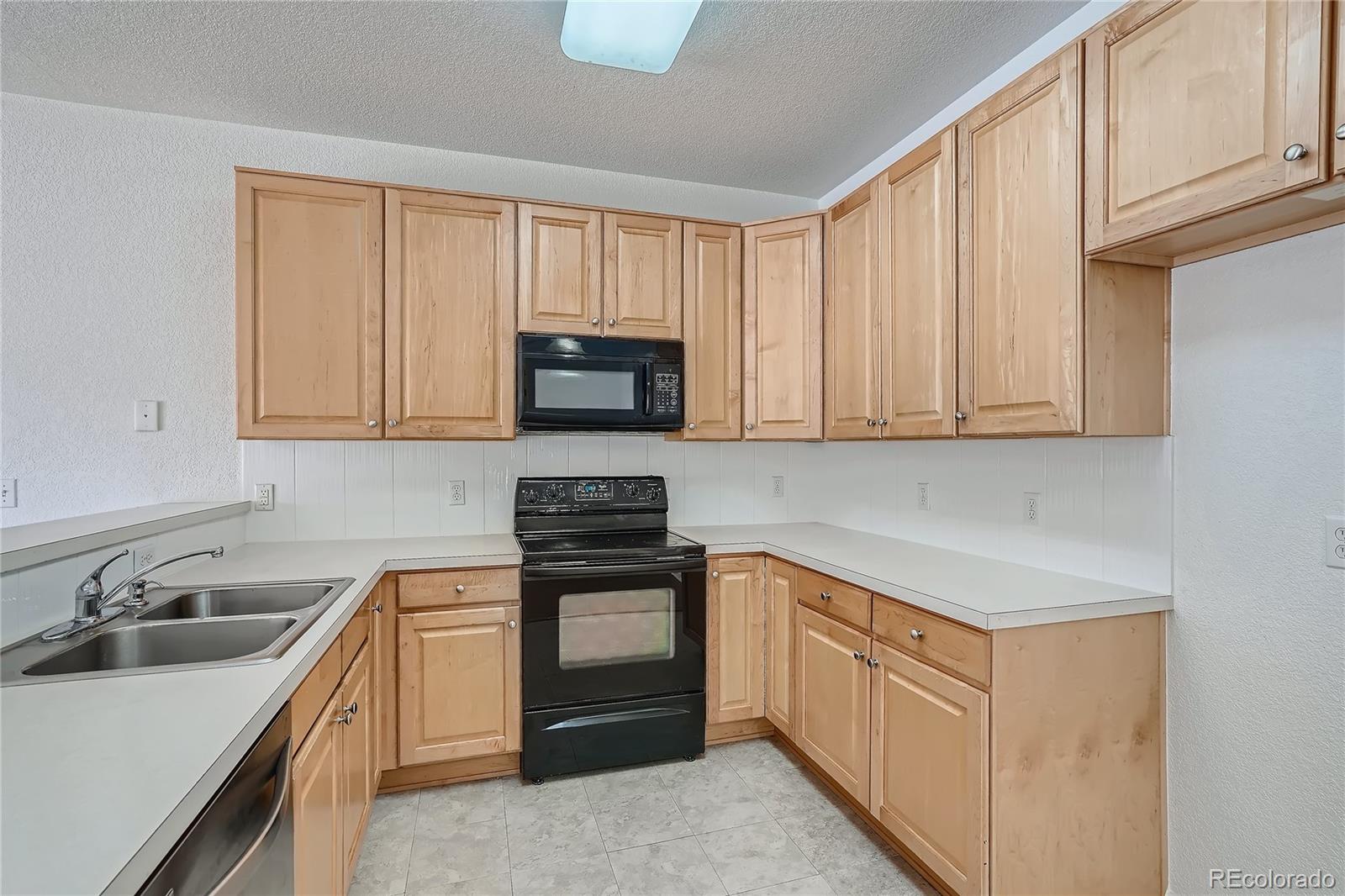 MLS Image #13 for 3575  boulder circle,broomfield, Colorado