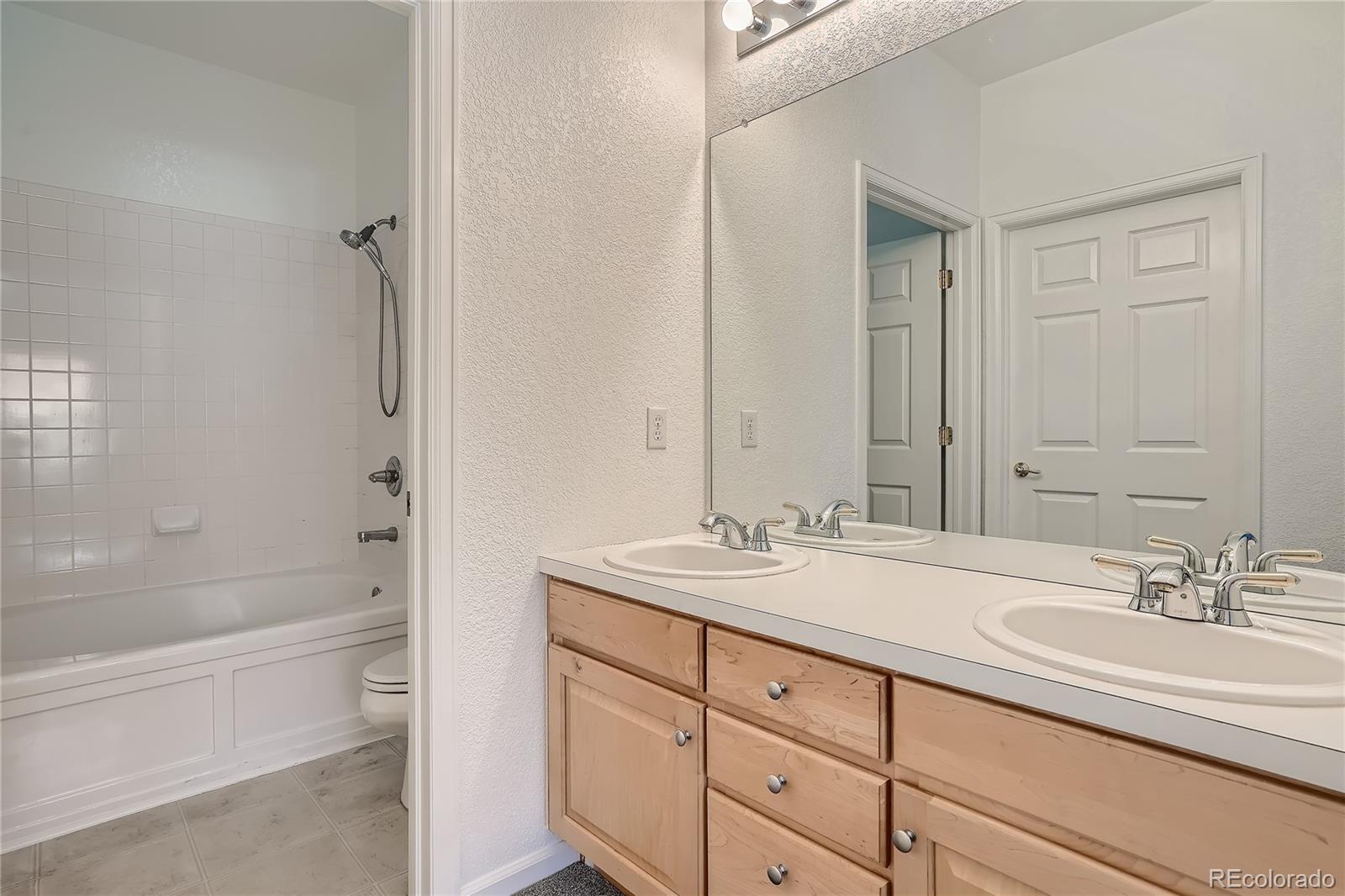 MLS Image #22 for 3575  boulder circle,broomfield, Colorado