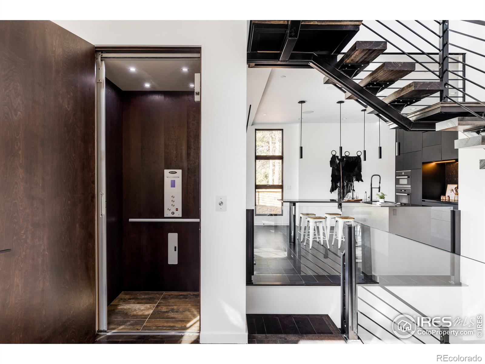 MLS Image #11 for 511  bow mountain road,boulder, Colorado