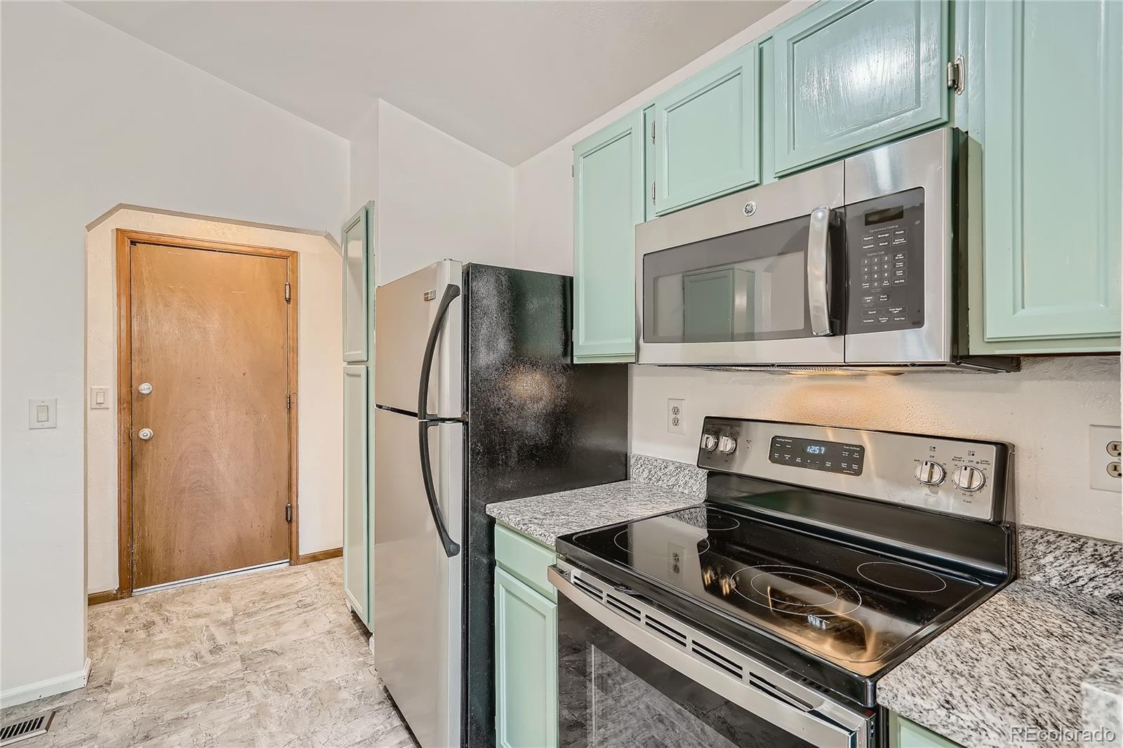 MLS Image #10 for 5783 w 76th drive,arvada, Colorado