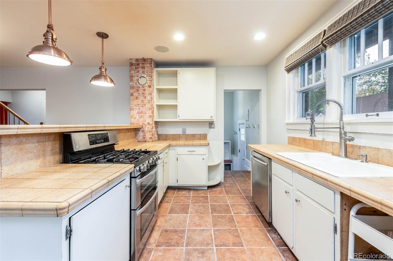 MLS Image #10 for 1600  3rd avenue,longmont, Colorado
