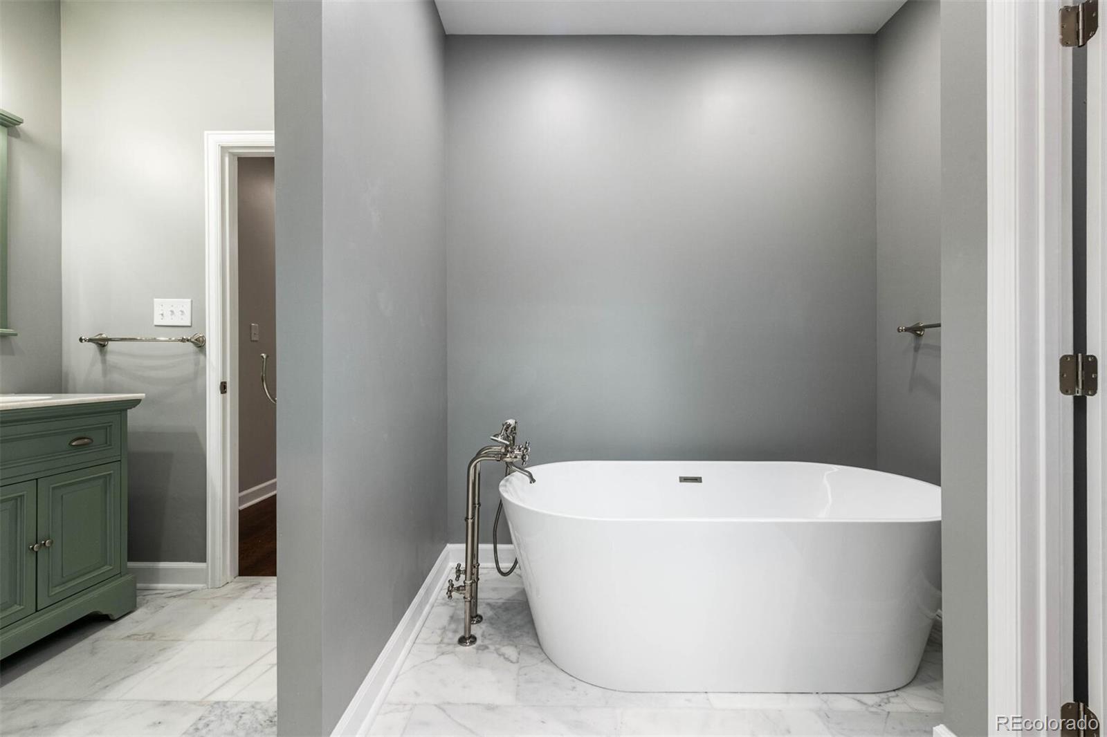 MLS Image #18 for 1600  3rd avenue,longmont, Colorado