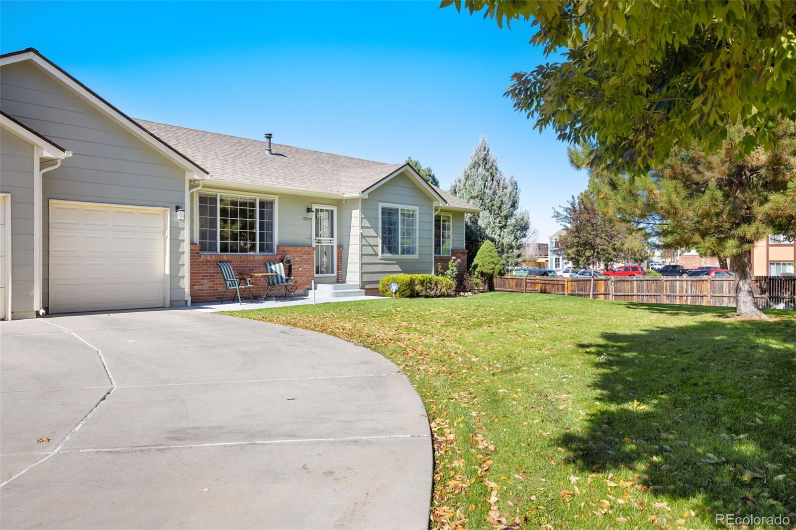 MLS Image #2 for 15843 e 13th avenue,aurora, Colorado