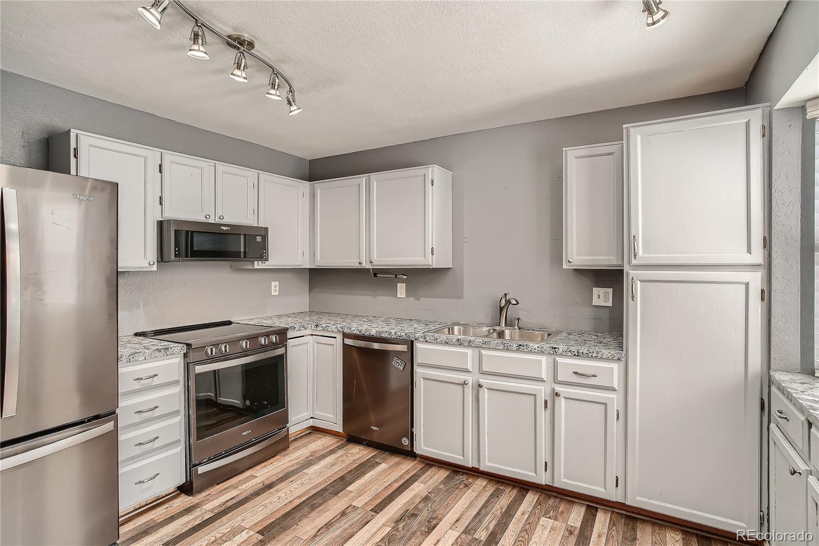 MLS Image #11 for 1101 s garrison street,lakewood, Colorado