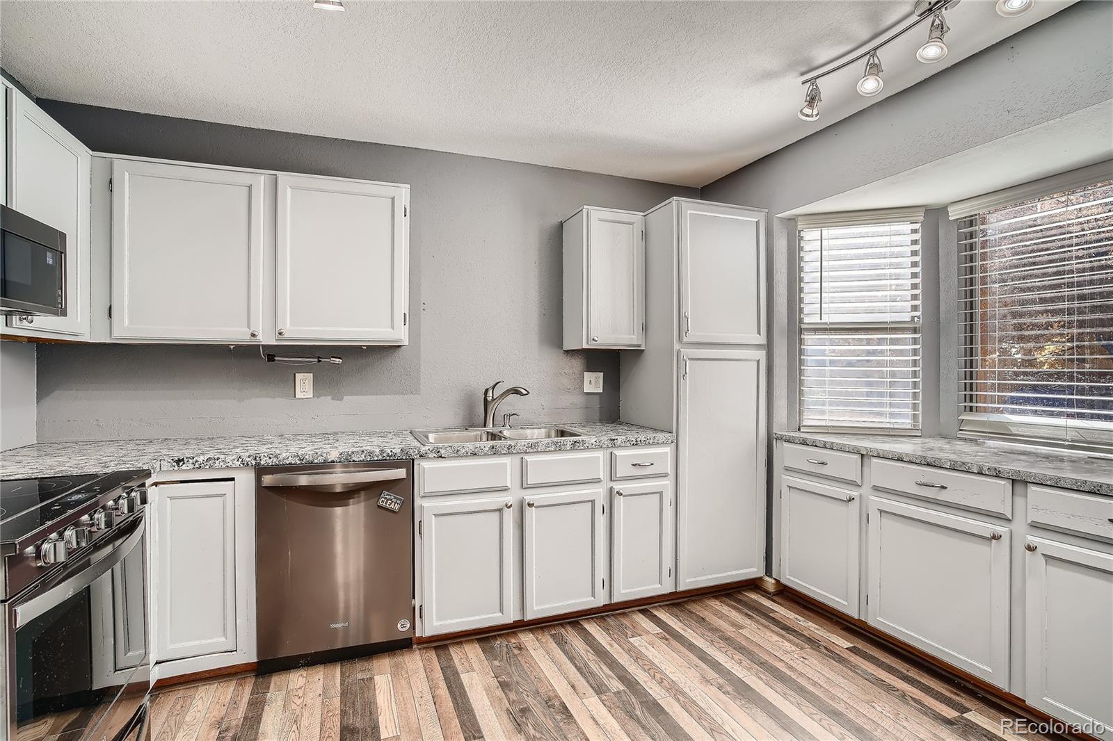MLS Image #13 for 1101 s garrison street,lakewood, Colorado