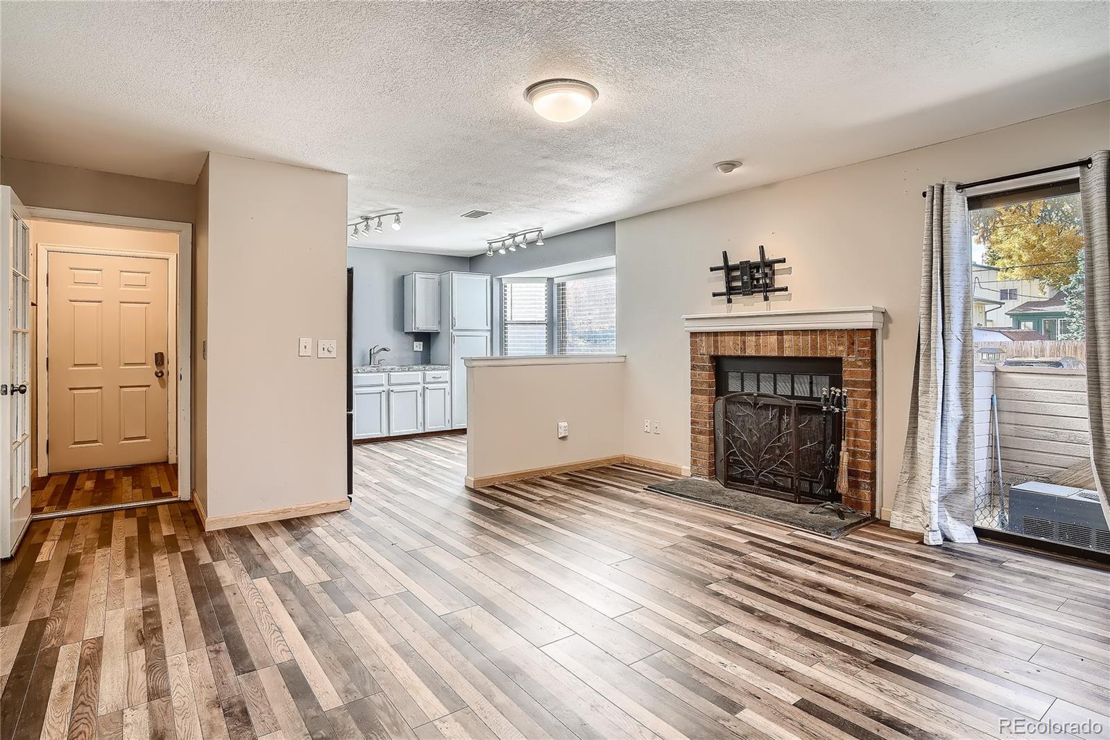 MLS Image #8 for 1101 s garrison street,lakewood, Colorado