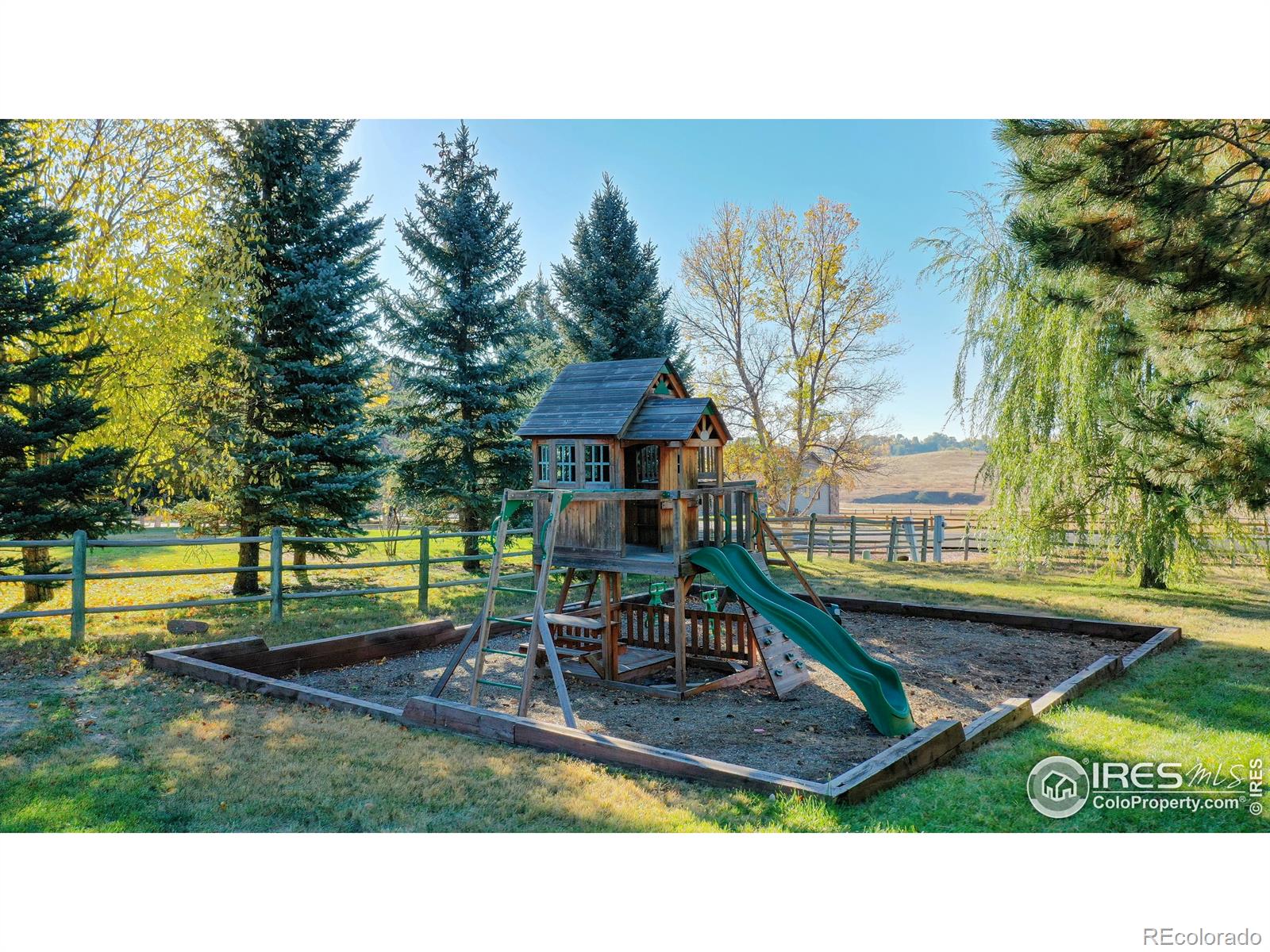 MLS Image #34 for 1308  hepplewhite court,fort collins, Colorado