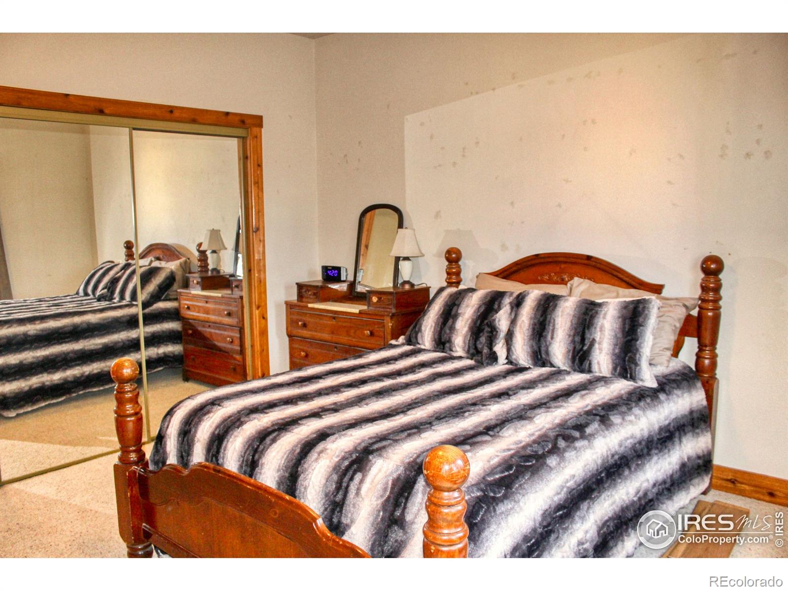 MLS Image #23 for 227  thorn circle,black hawk, Colorado