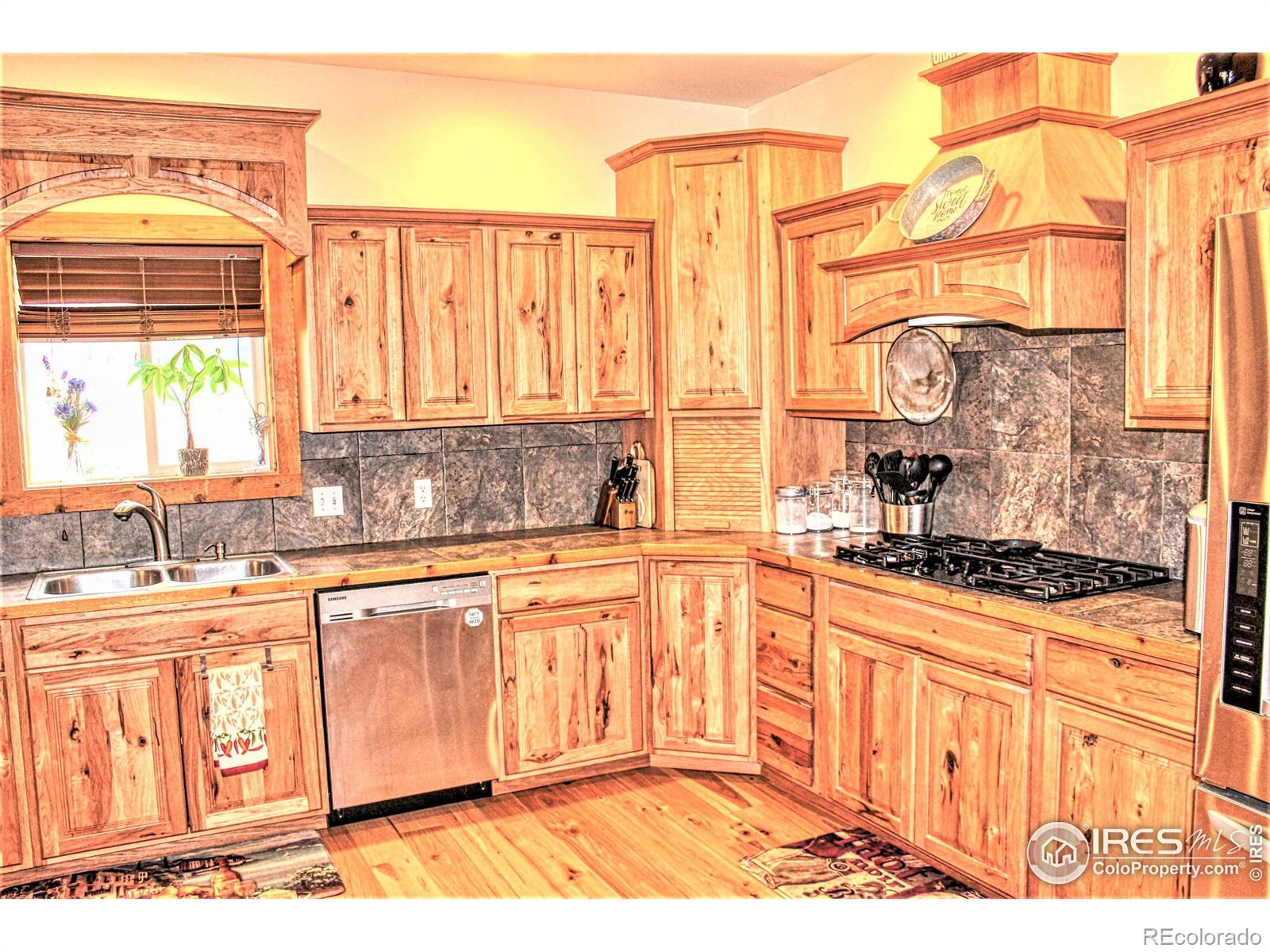 MLS Image #9 for 227  thorn circle,black hawk, Colorado