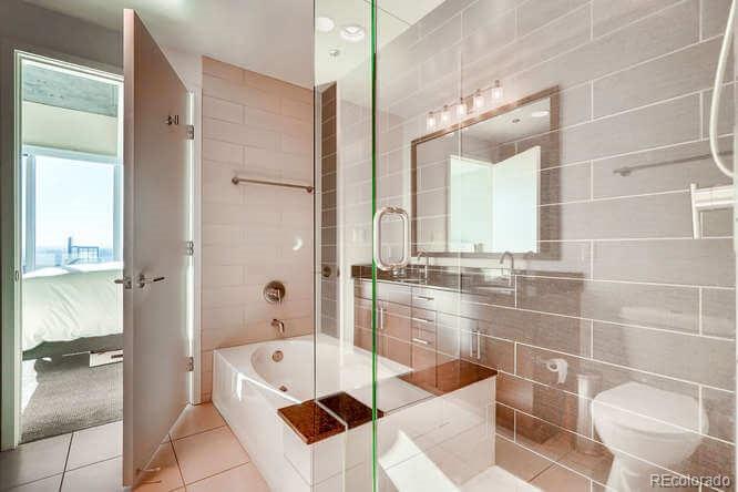 MLS Image #15 for 891  14th street,denver, Colorado