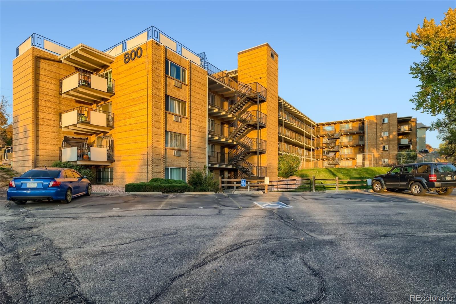MLS Image #1 for 800 w belleview avenue,englewood, Colorado