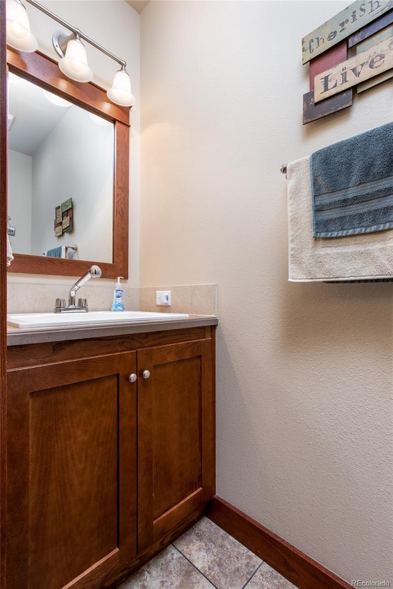 MLS Image #20 for 8450  piggott road,strasburg, Colorado