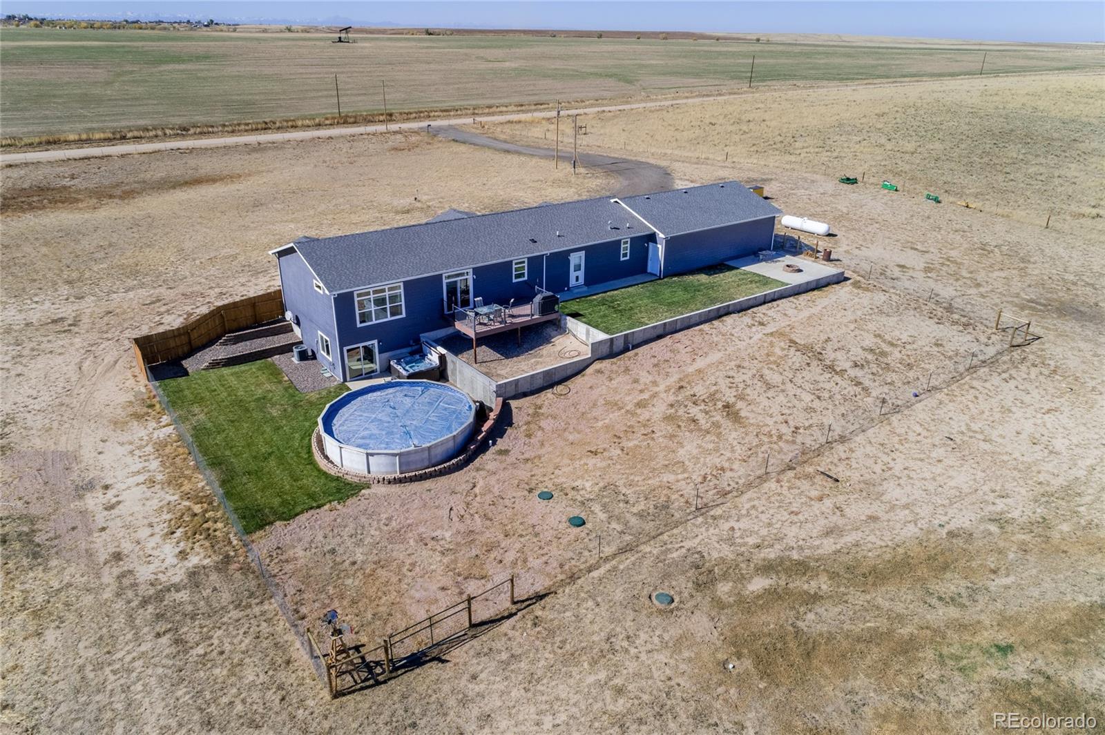 MLS Image #38 for 8450  piggott road,strasburg, Colorado