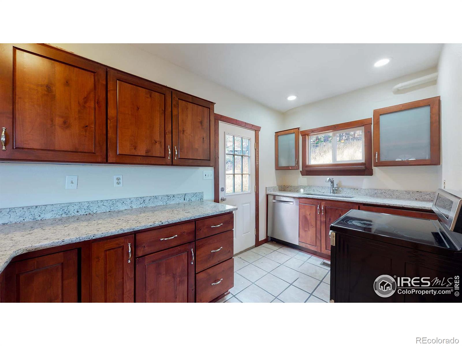 MLS Image #5 for 11579  overlook road,golden, Colorado