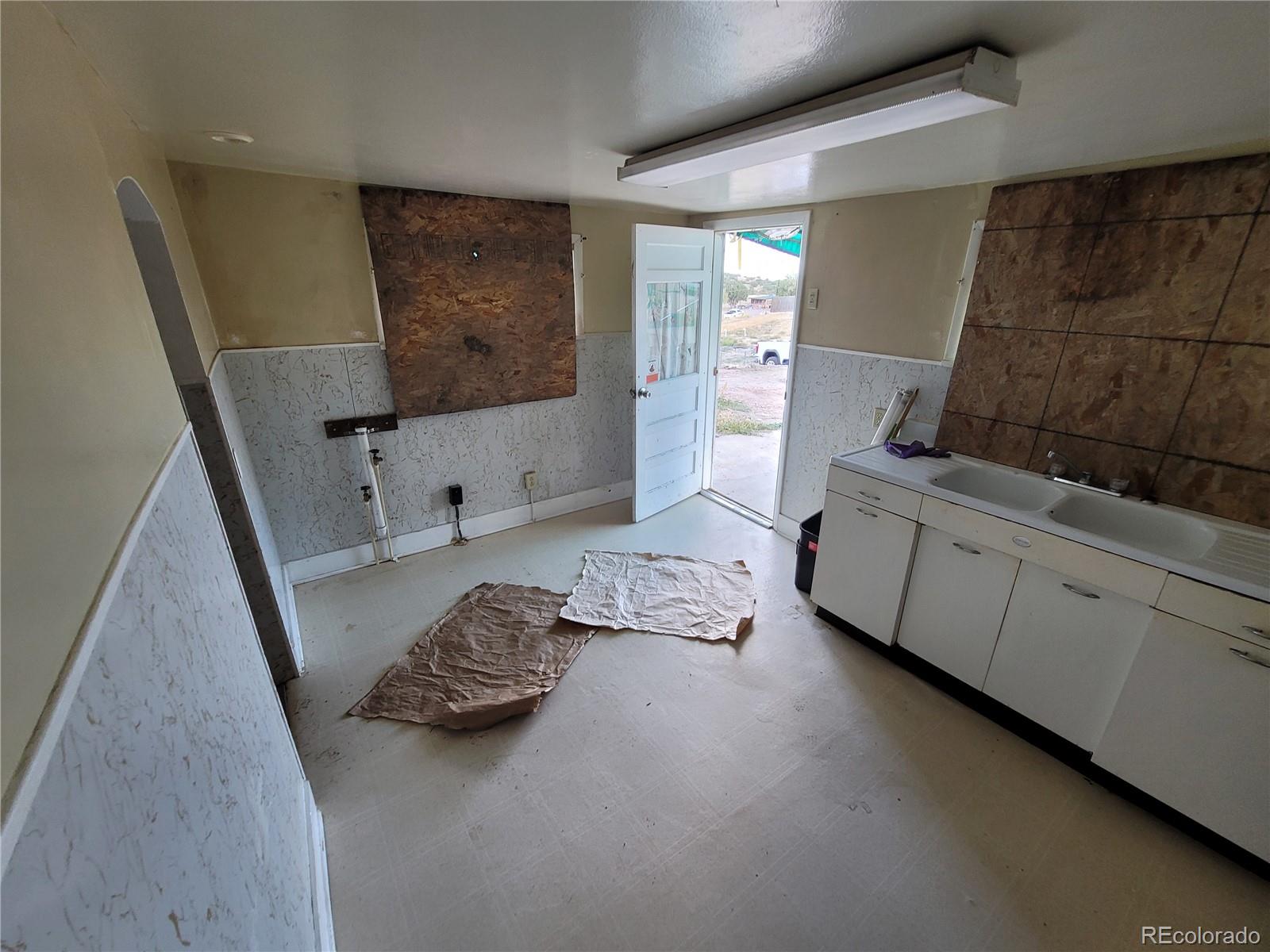 MLS Image #3 for 745  north street ,rockvale, Colorado