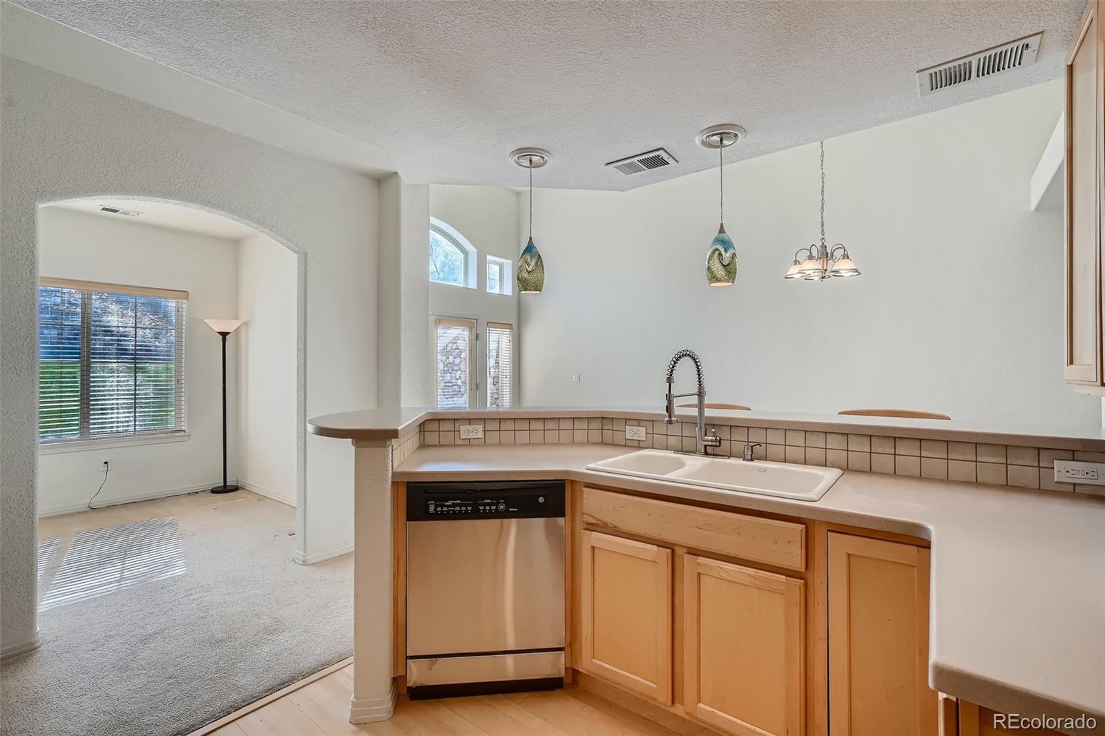 MLS Image #9 for 10720  eliot circle,westminster, Colorado