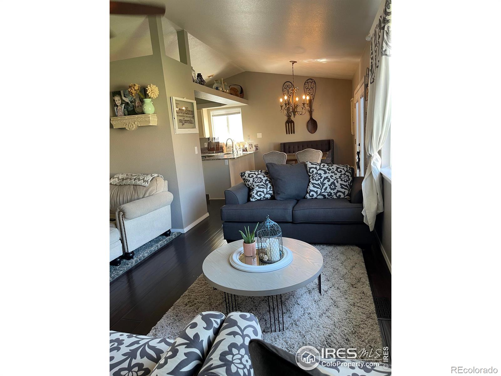 MLS Image #7 for 321  50th ave pl,greeley, Colorado