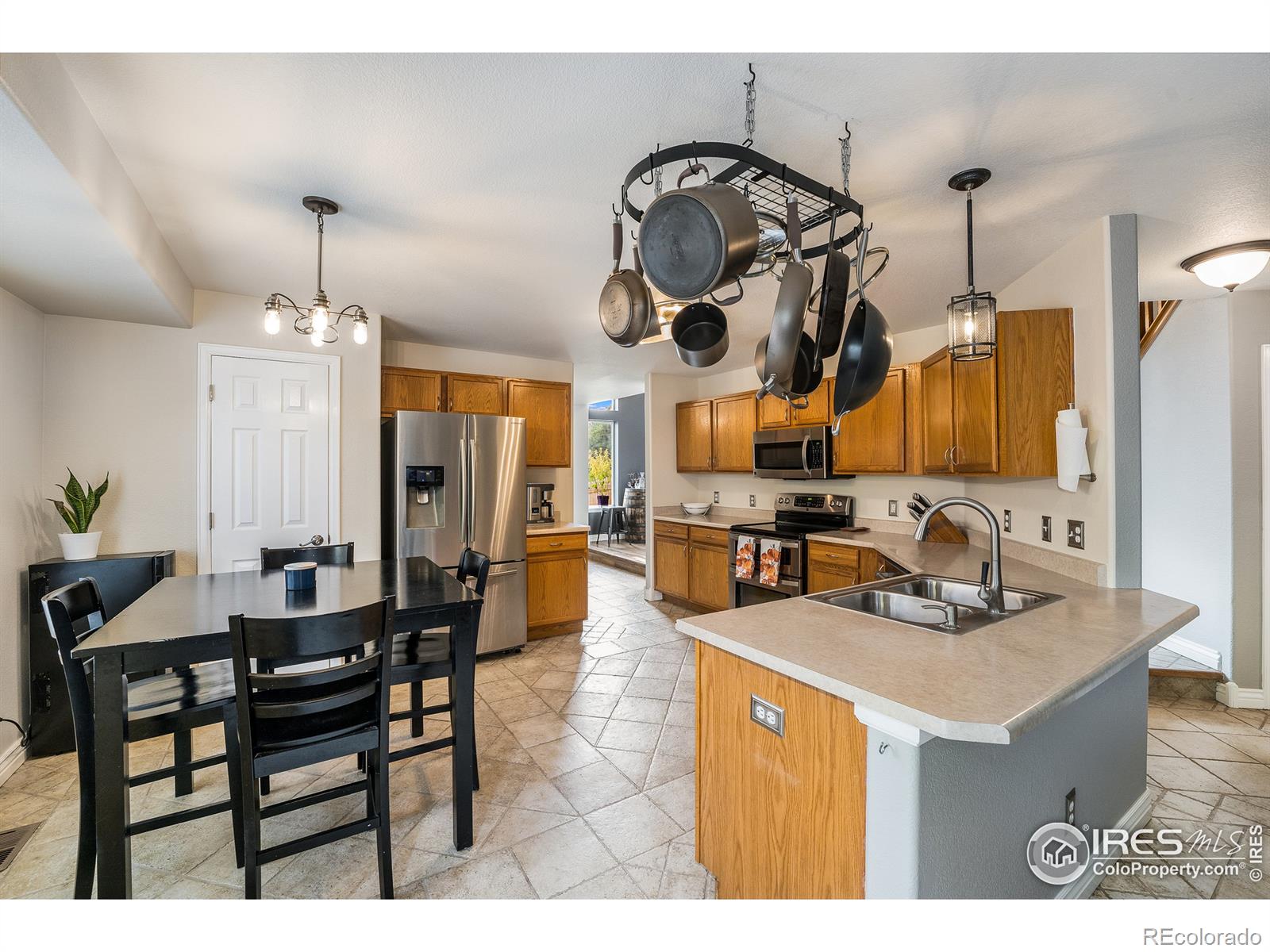 MLS Image #5 for 2055 e 134th avenue,thornton, Colorado