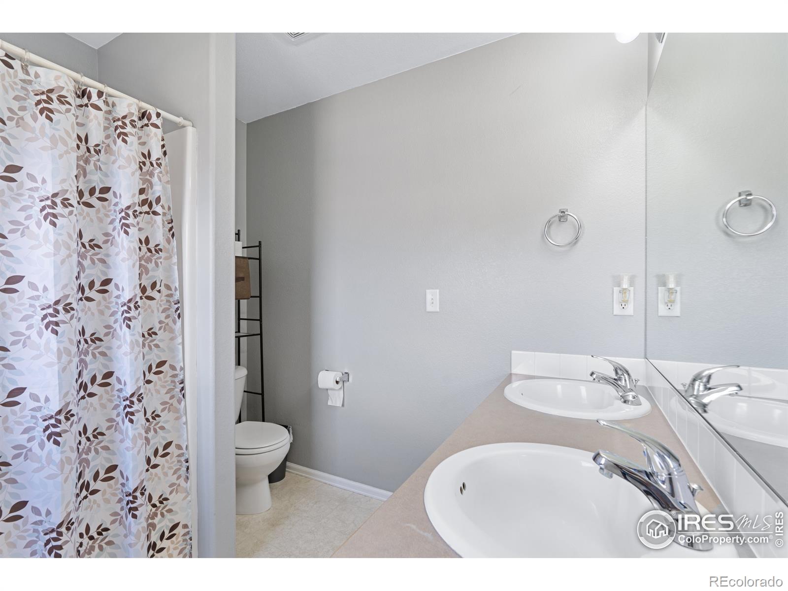 MLS Image #15 for 9073  flaming arrow avenue,wellington, Colorado
