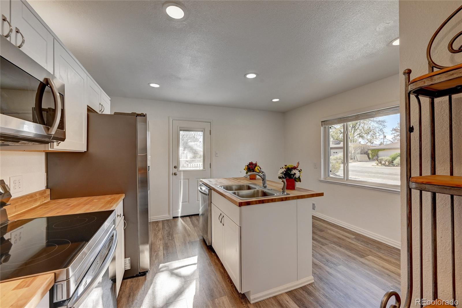 MLS Image #11 for 290  pierce street,lakewood, Colorado